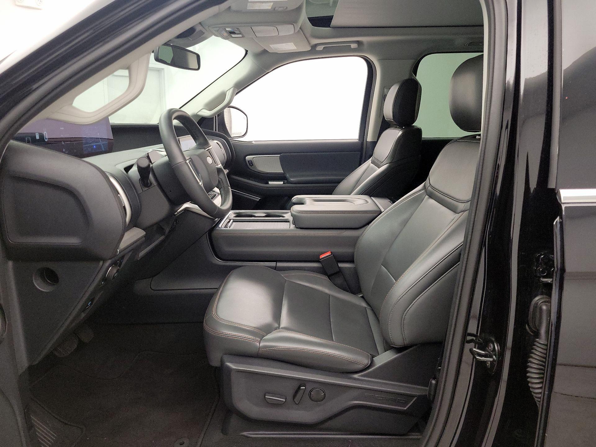 Thumbnail: 2025 Ford Expedition - 11