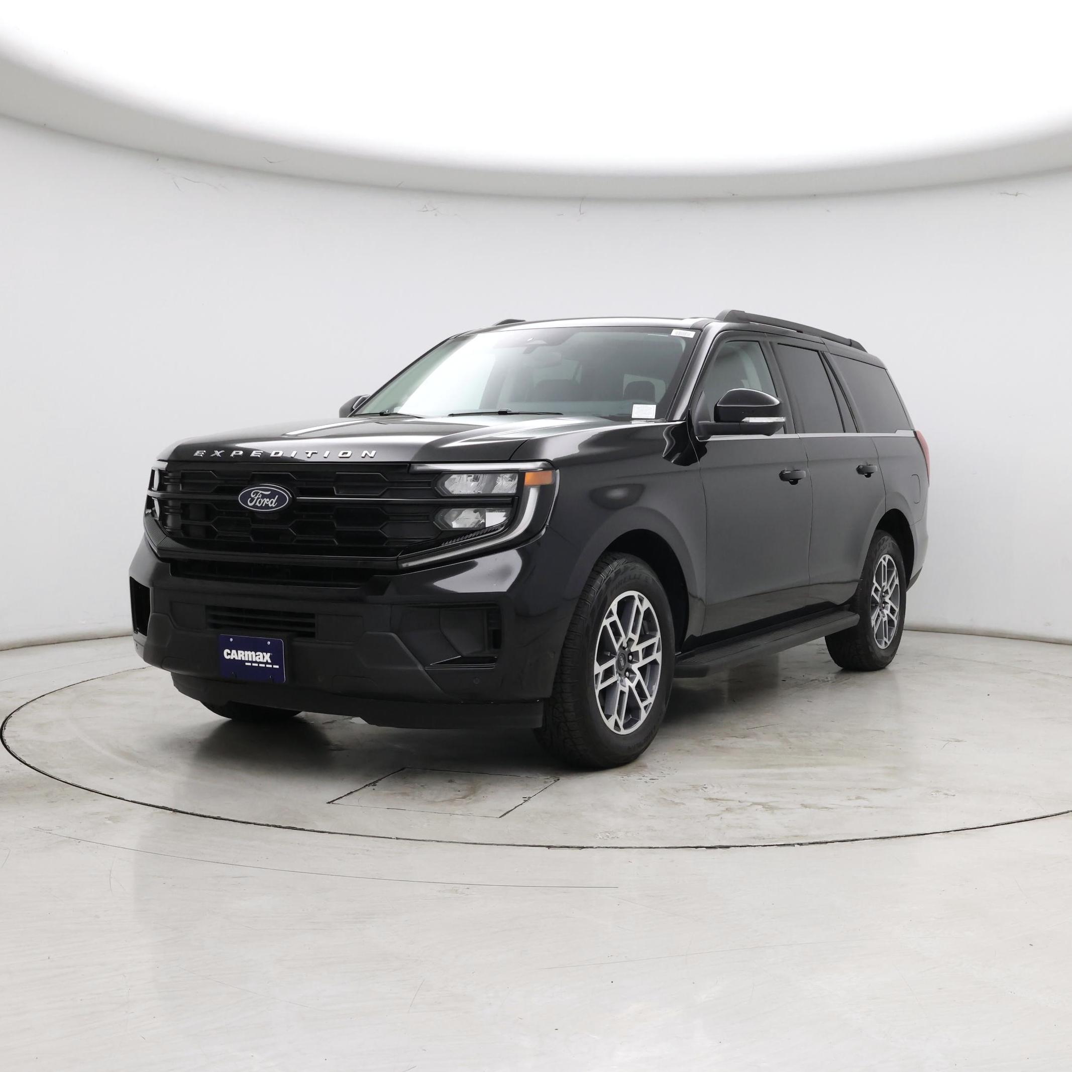 Thumbnail: 2025 Ford Expedition - 4