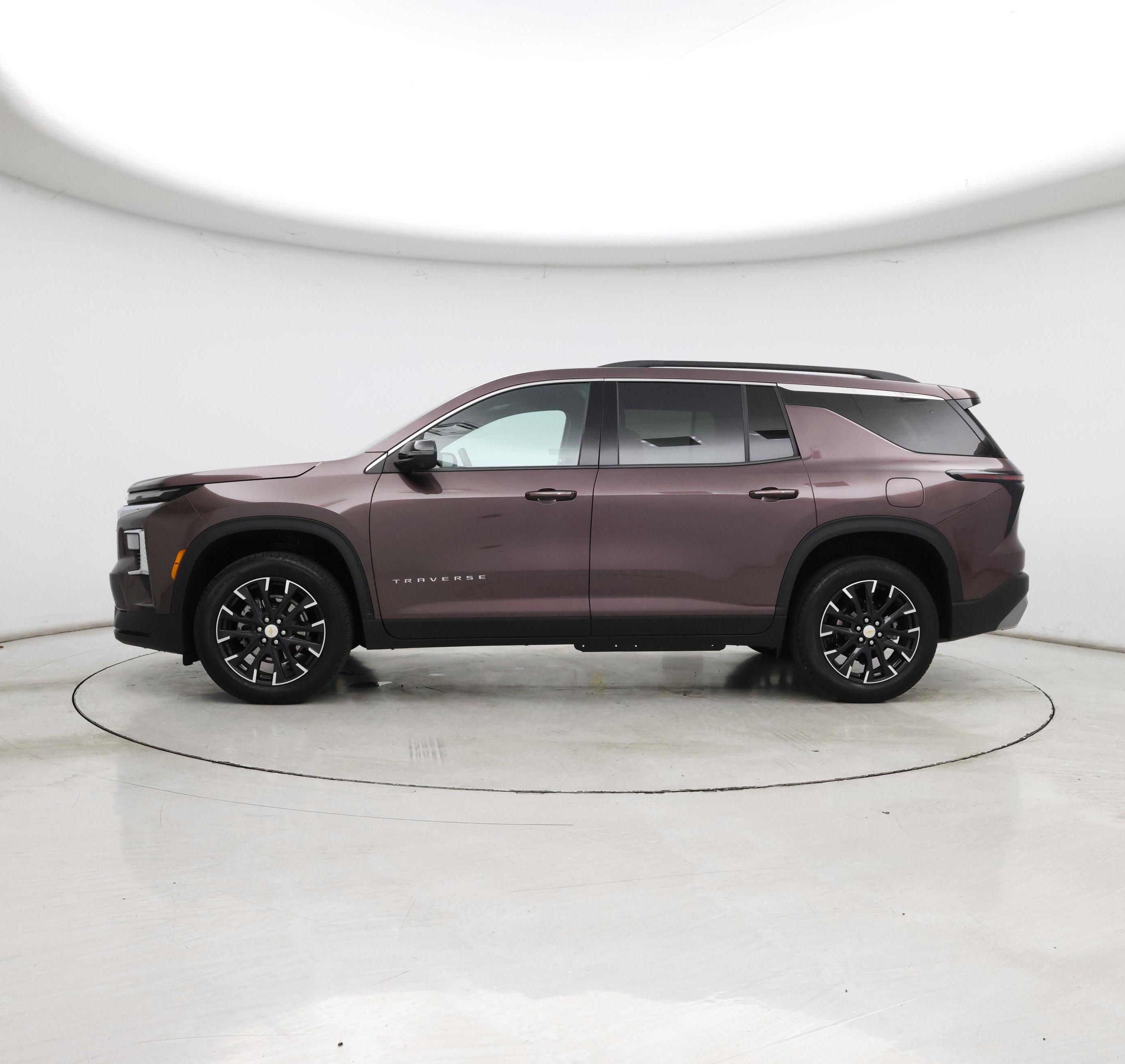 Thumbnail: 2024 Chevrolet Traverse - 3