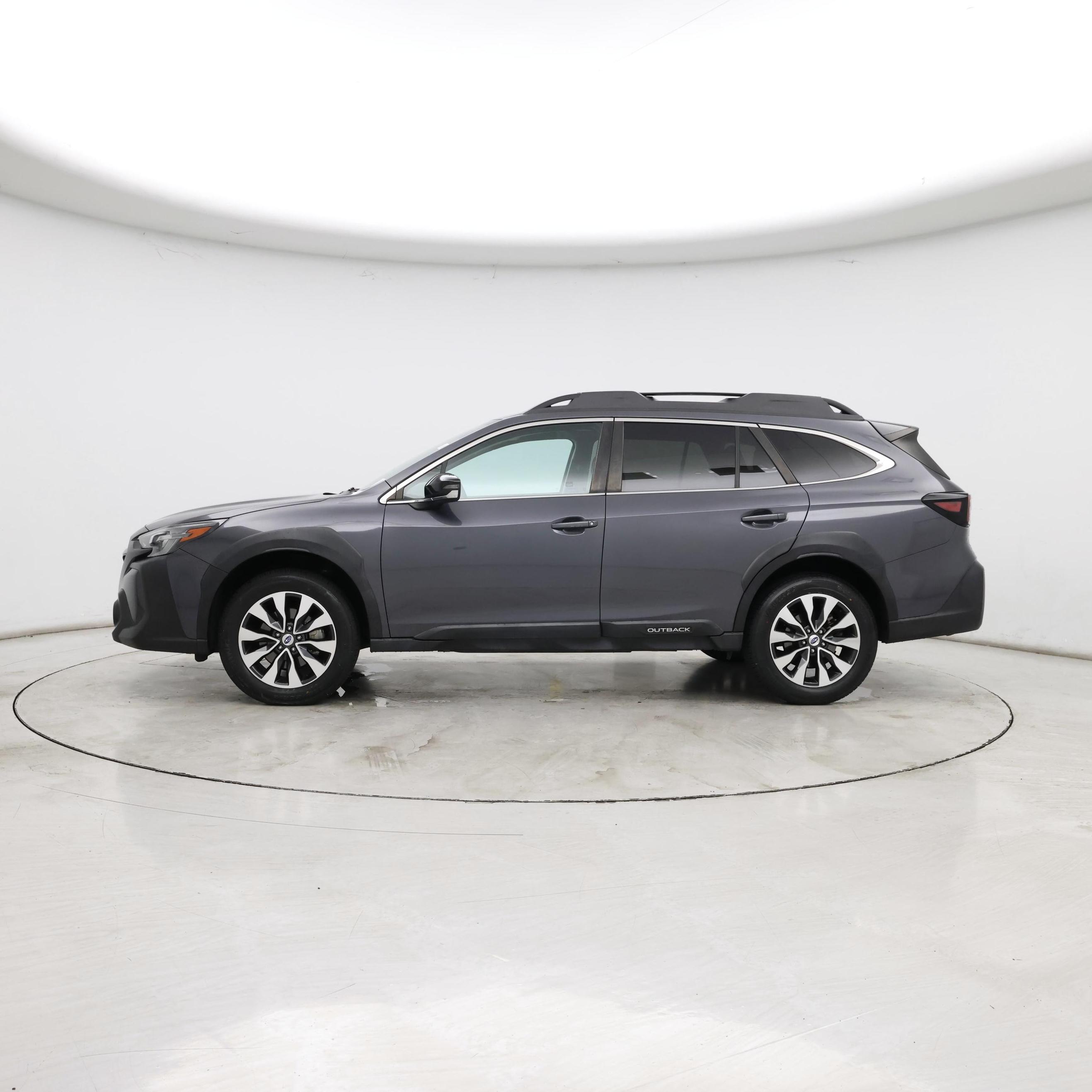 Thumbnail: 2023 Subaru Outback - 3