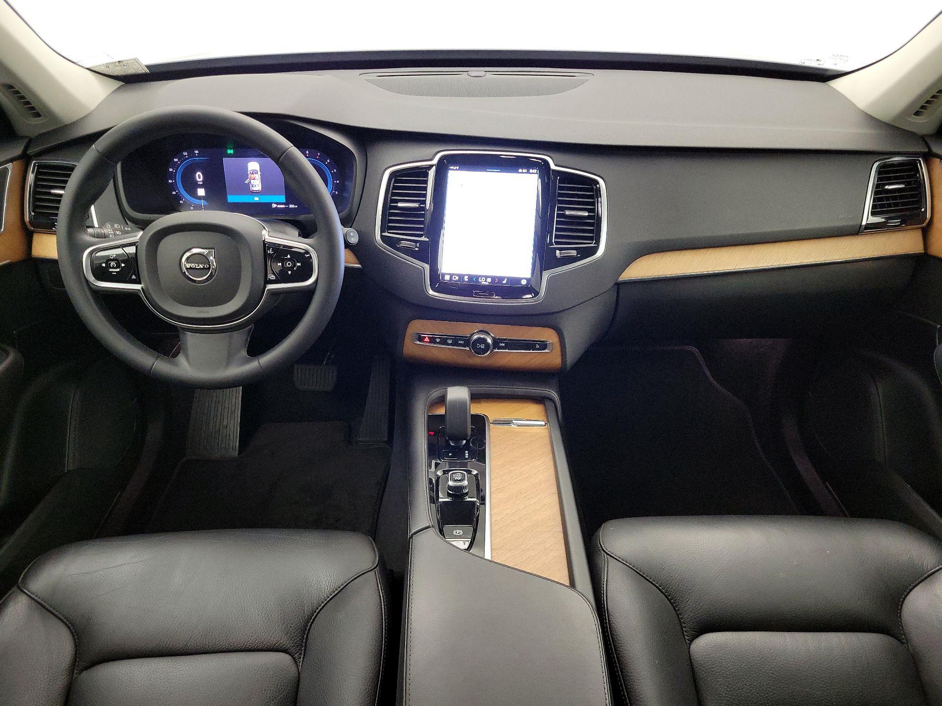 Thumbnail: 2023 Volvo XC90 - 9