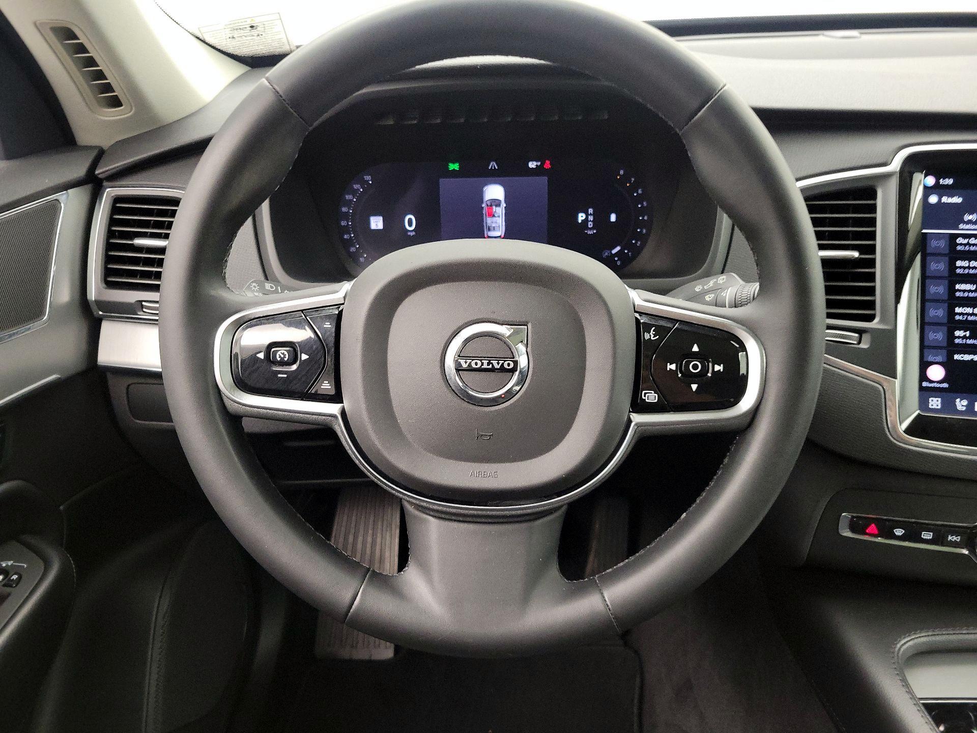 Thumbnail: 2023 Volvo XC90 - 10