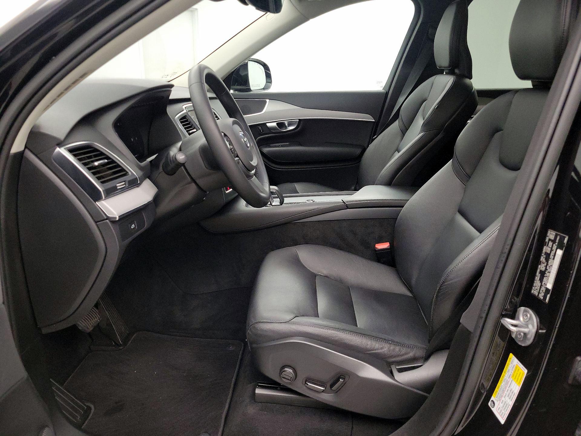 Thumbnail: 2023 Volvo XC90 - 11