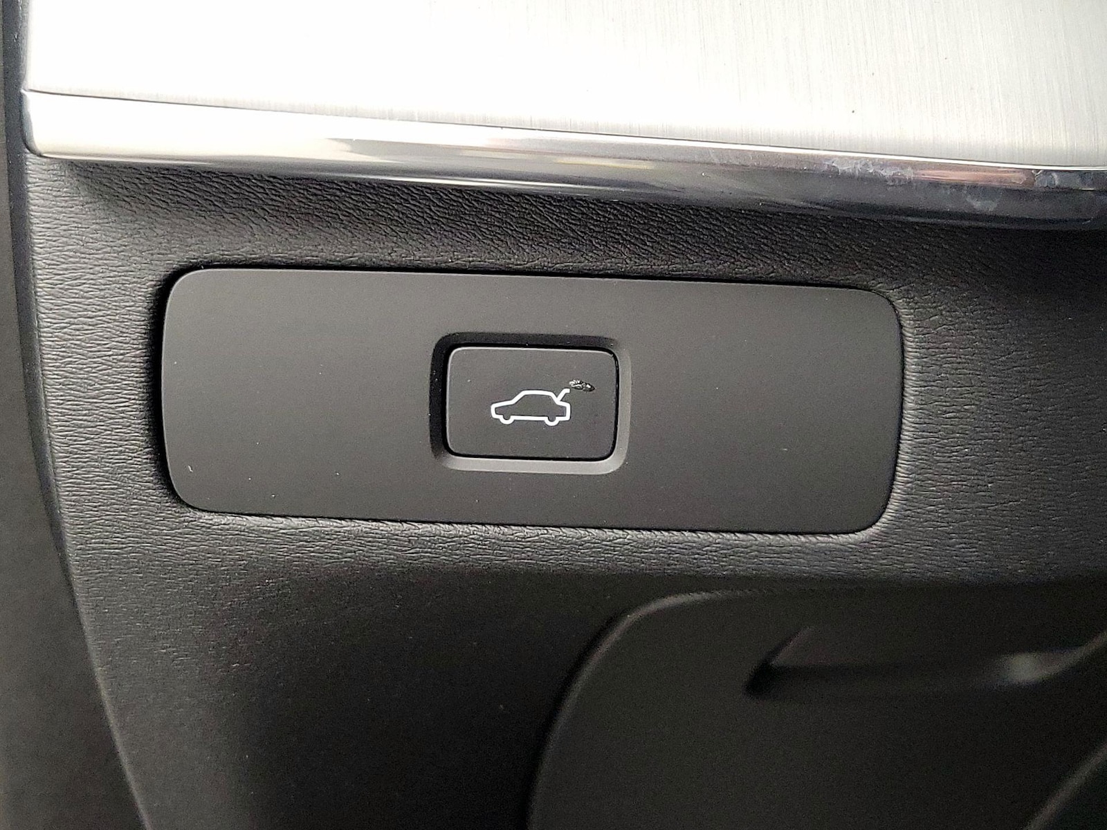 2023 Volvo XC90 Core - Photo 14