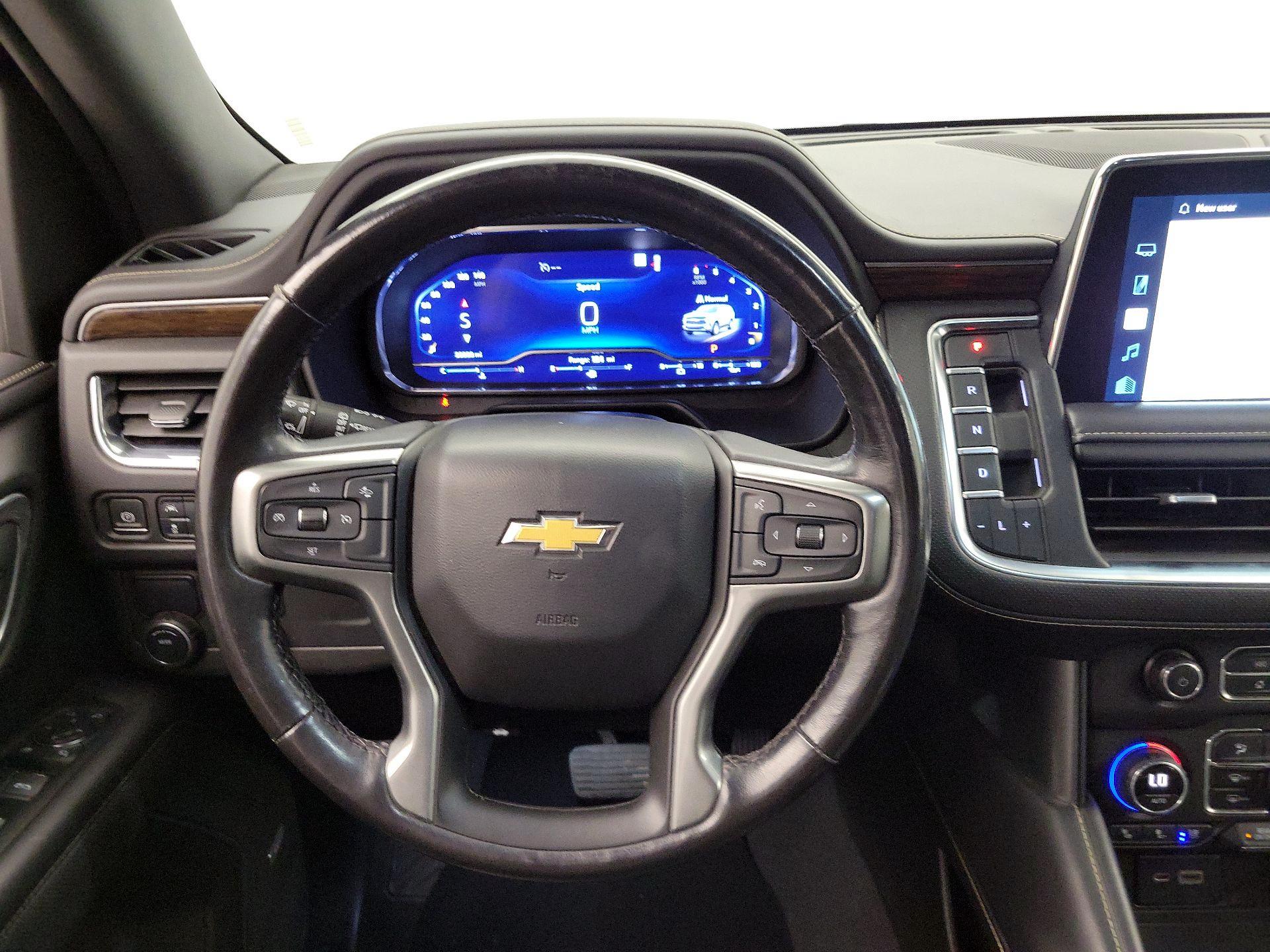 Thumbnail: 2022 Chevrolet Suburban - 10