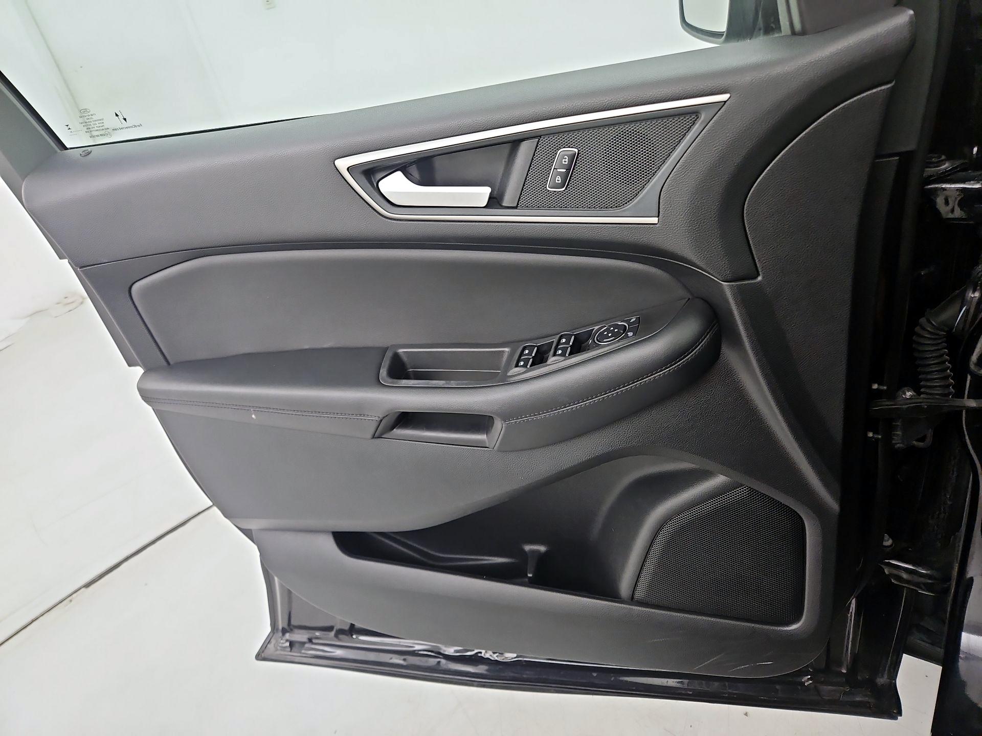 Thumbnail: 2024 Ford Edge - 12