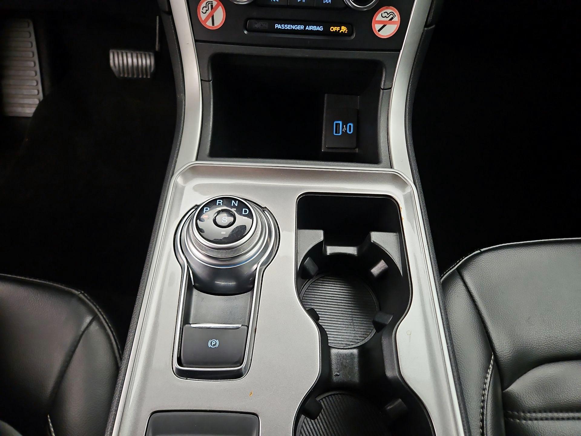 Thumbnail: 2024 Ford Edge - 17