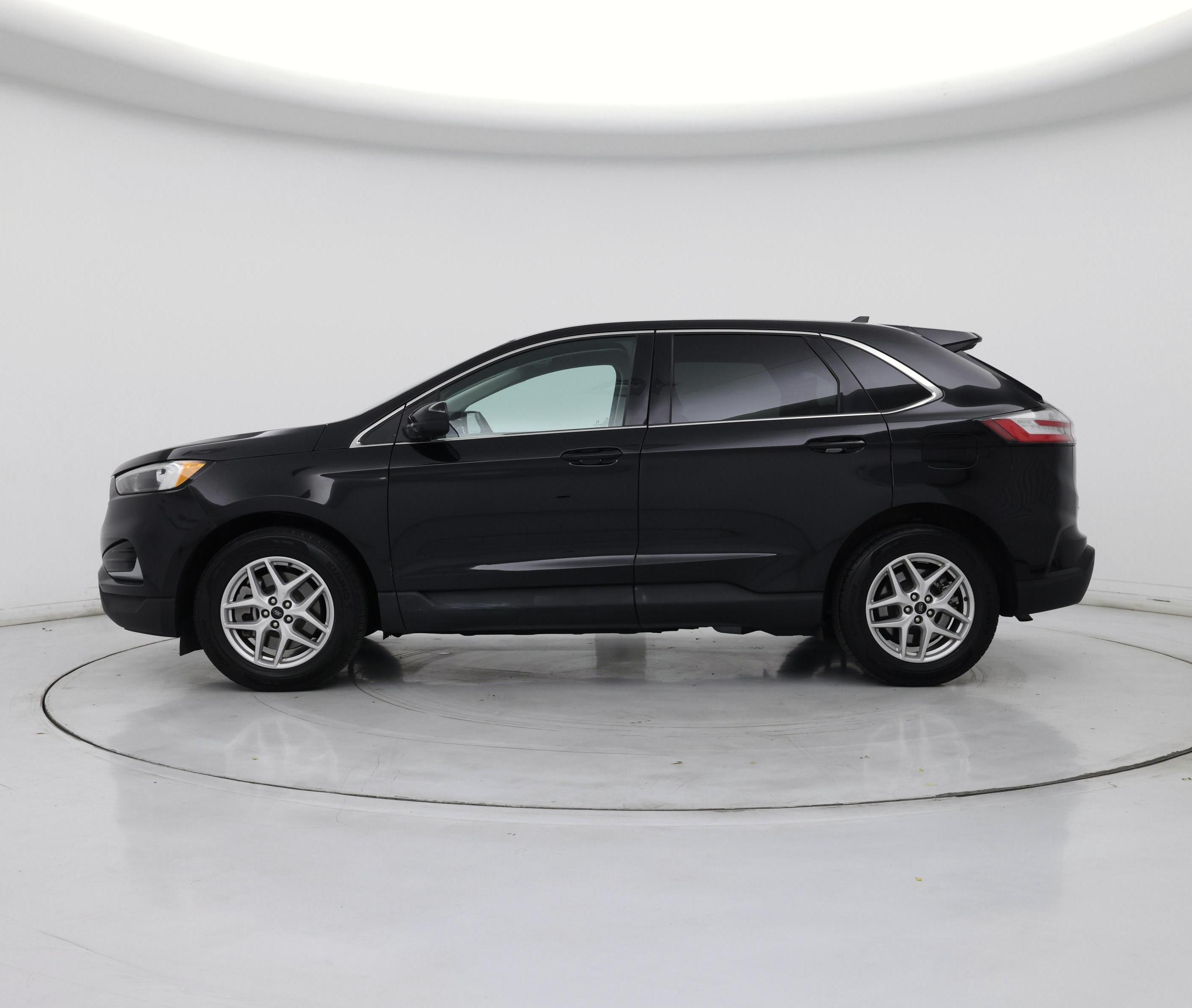 Thumbnail: 2024 Ford Edge - 3
