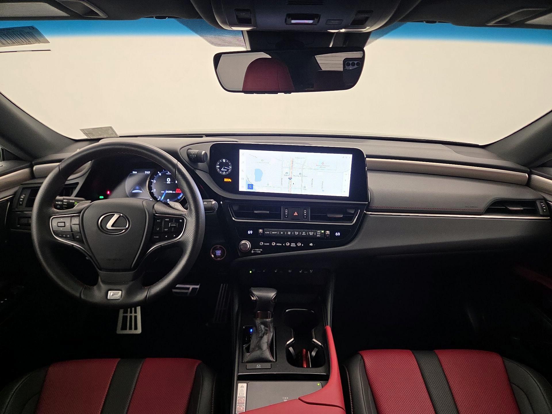 Thumbnail: 2024 Lexus ES - 9