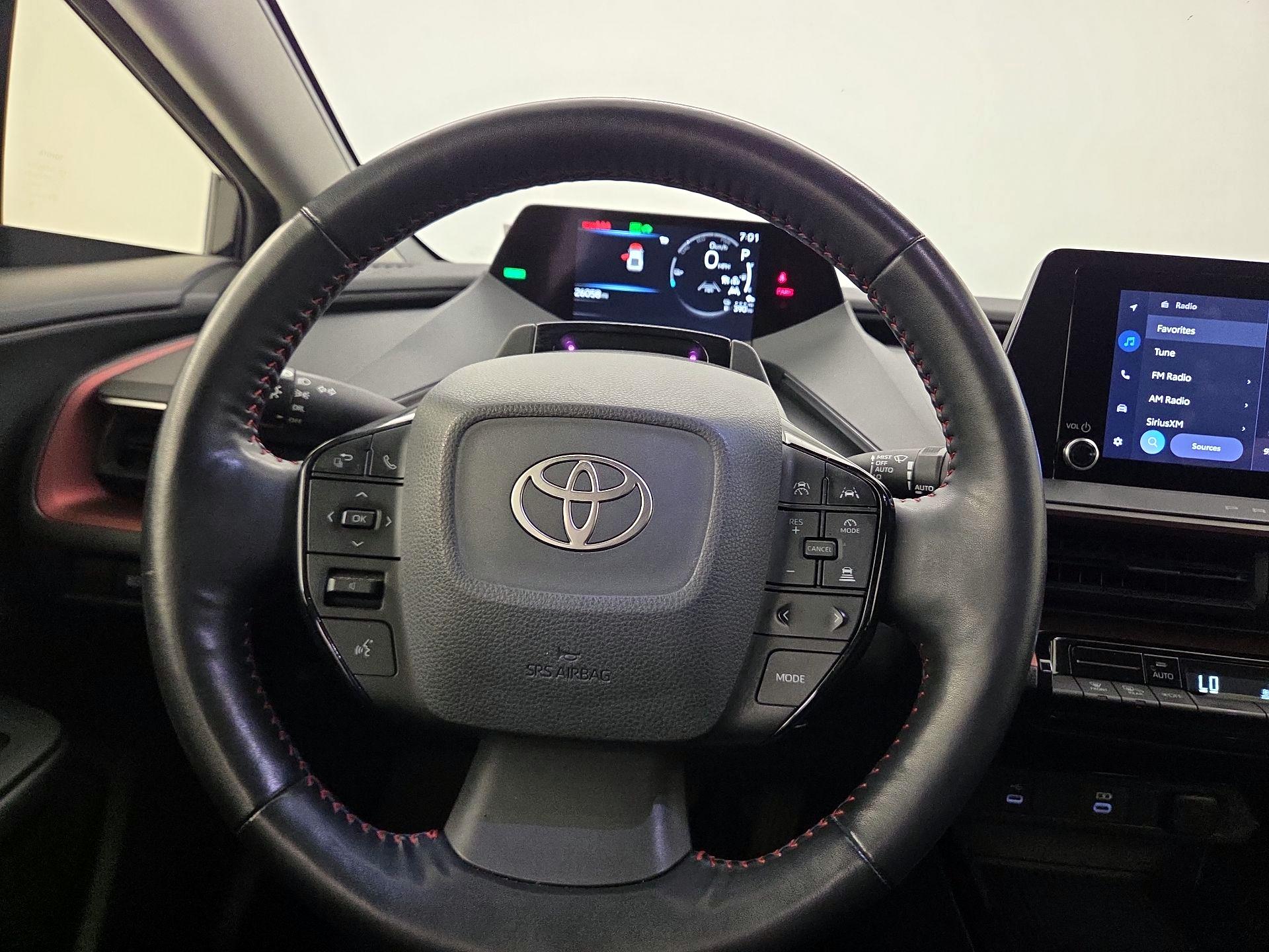 Thumbnail: 2023 Toyota Prius Prime - 10