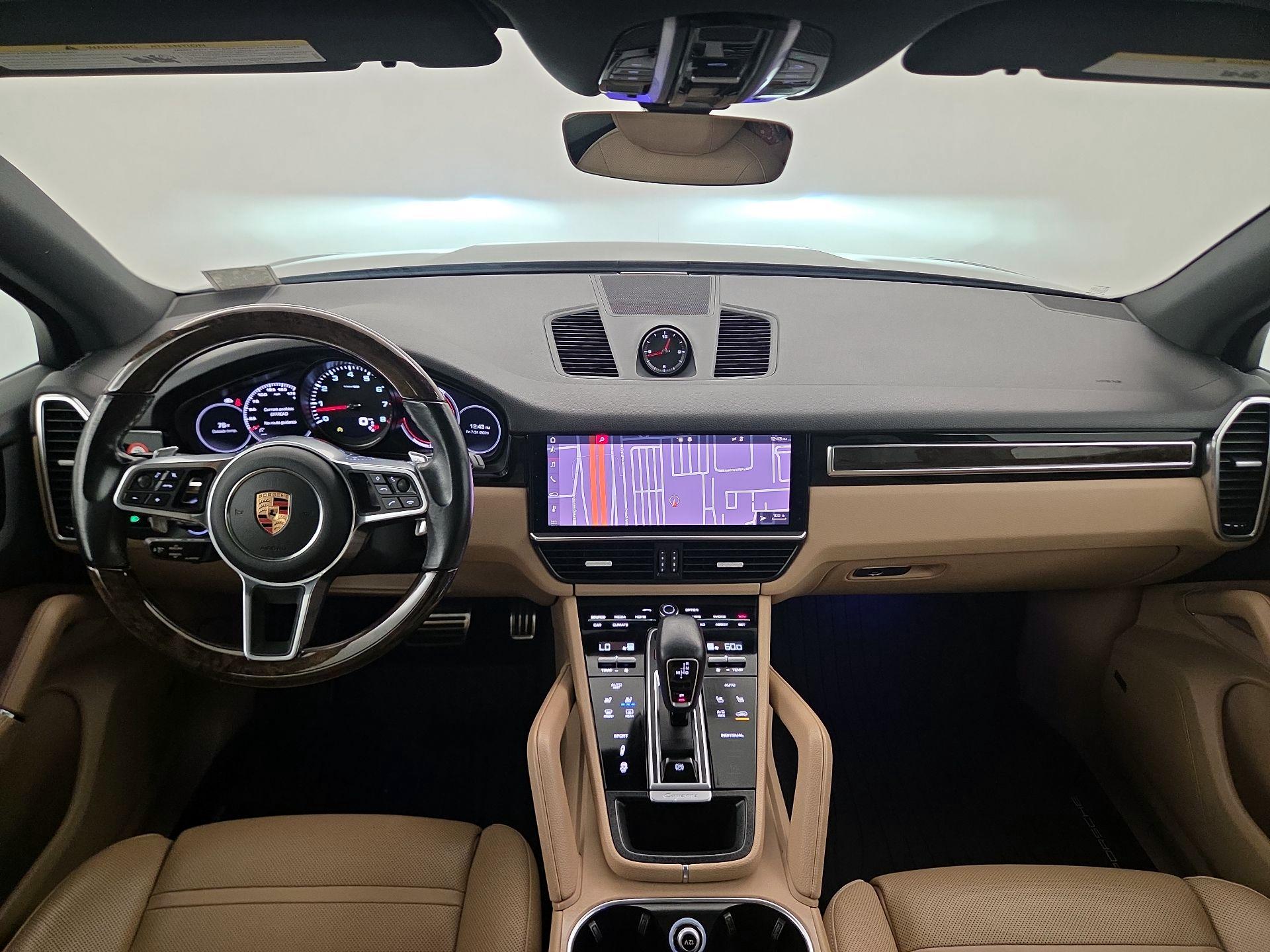 Thumbnail: 2019 Porsche Cayenne - 9