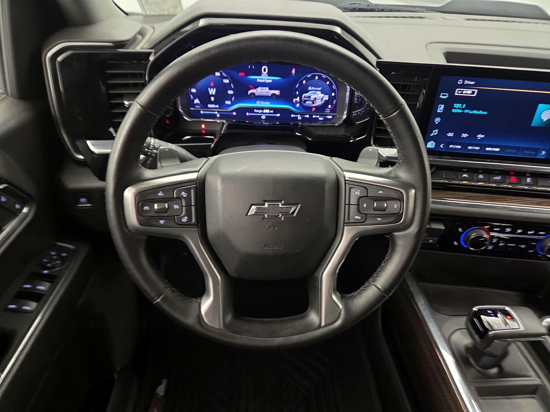 Thumbnail: 2024 Chevrolet Silverado 1500 - 10