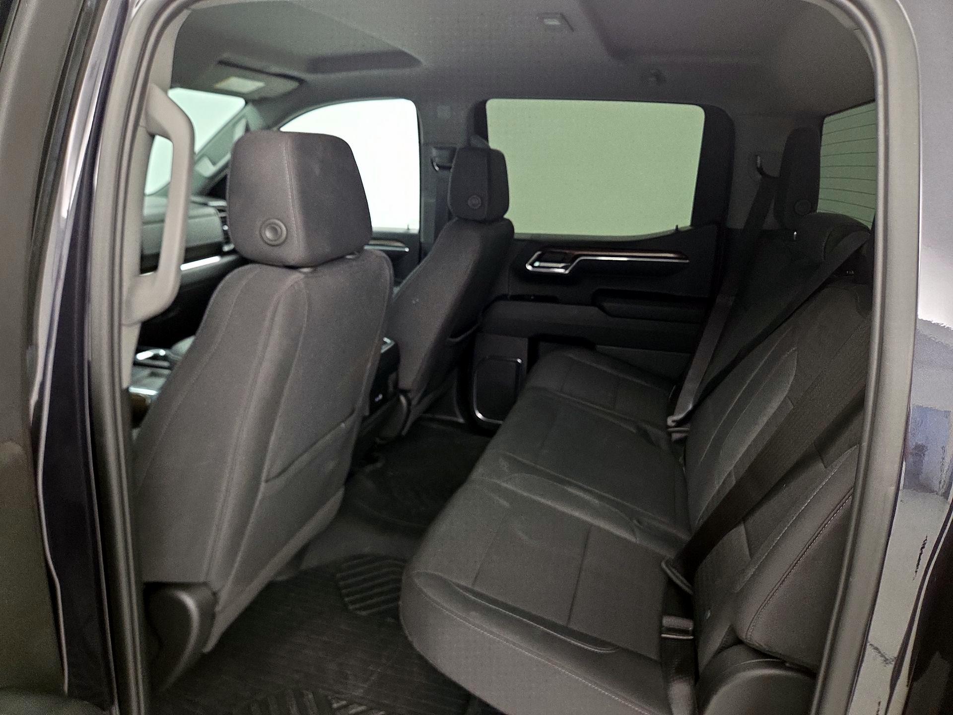 Thumbnail: 2024 Chevrolet Silverado 1500 - 19