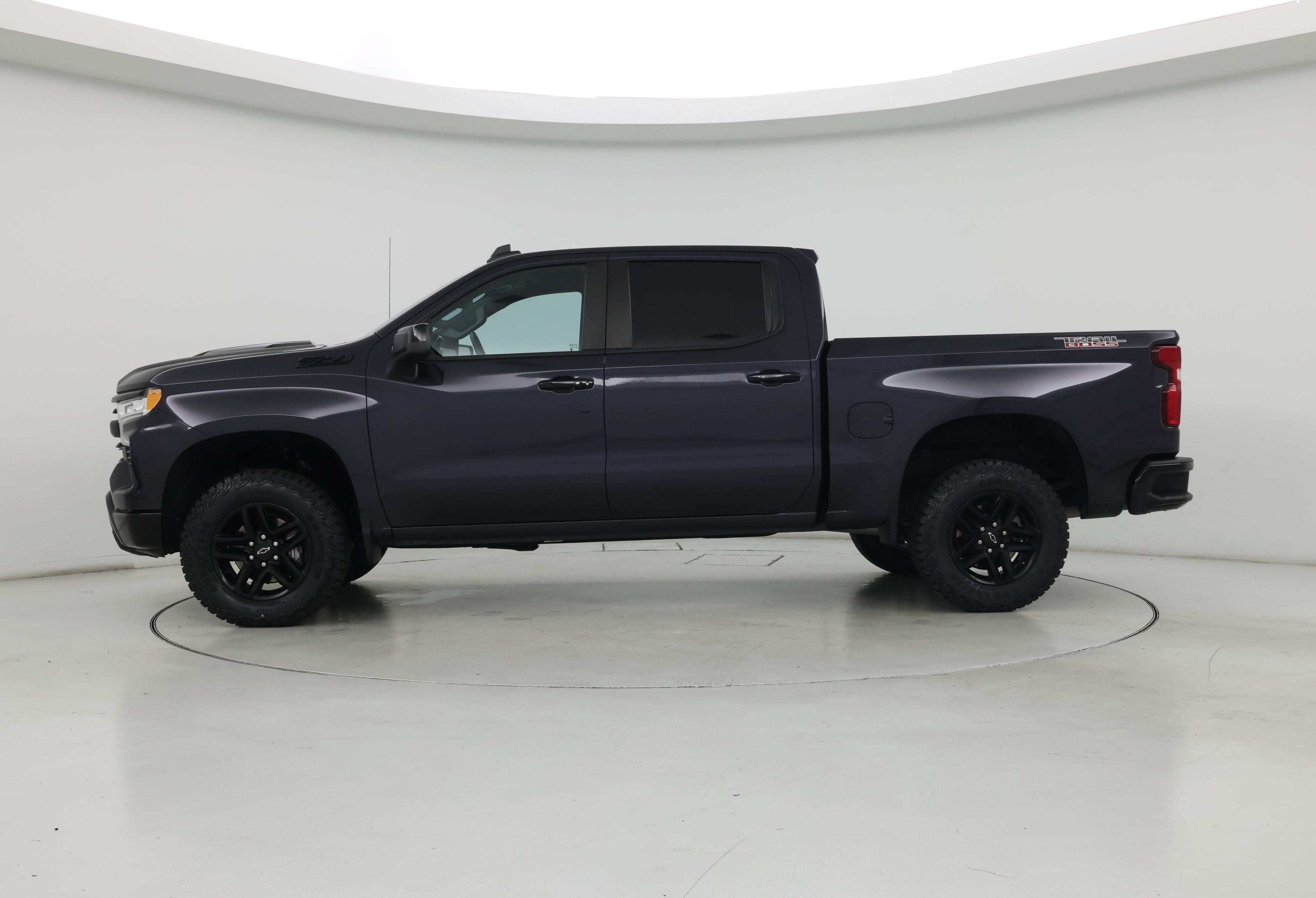 Thumbnail: 2024 Chevrolet Silverado 1500 - 3