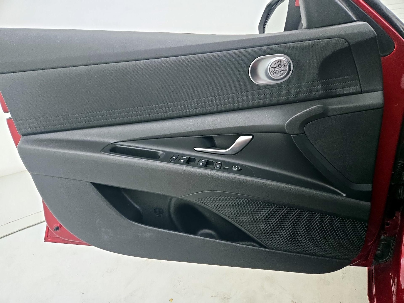 2024 Hyundai Elantra SEL - Photo 13