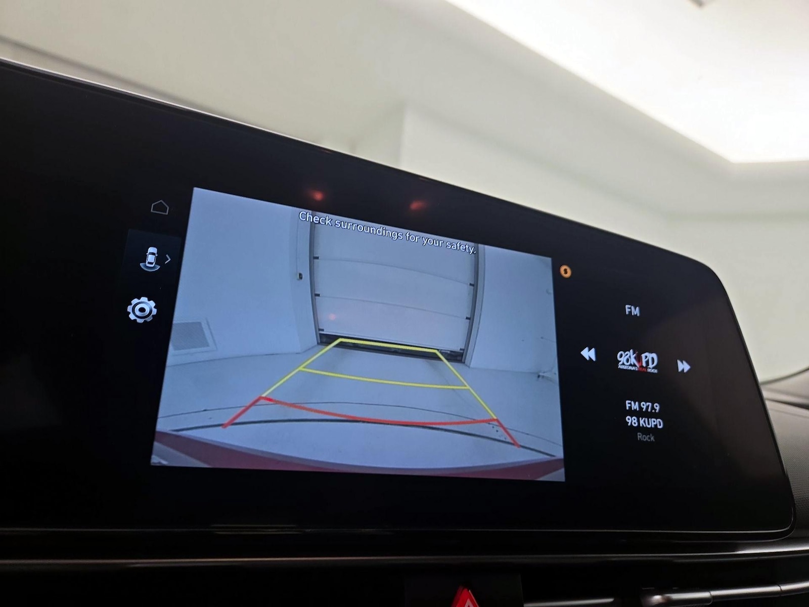 2024 Hyundai Elantra SEL - Photo 16