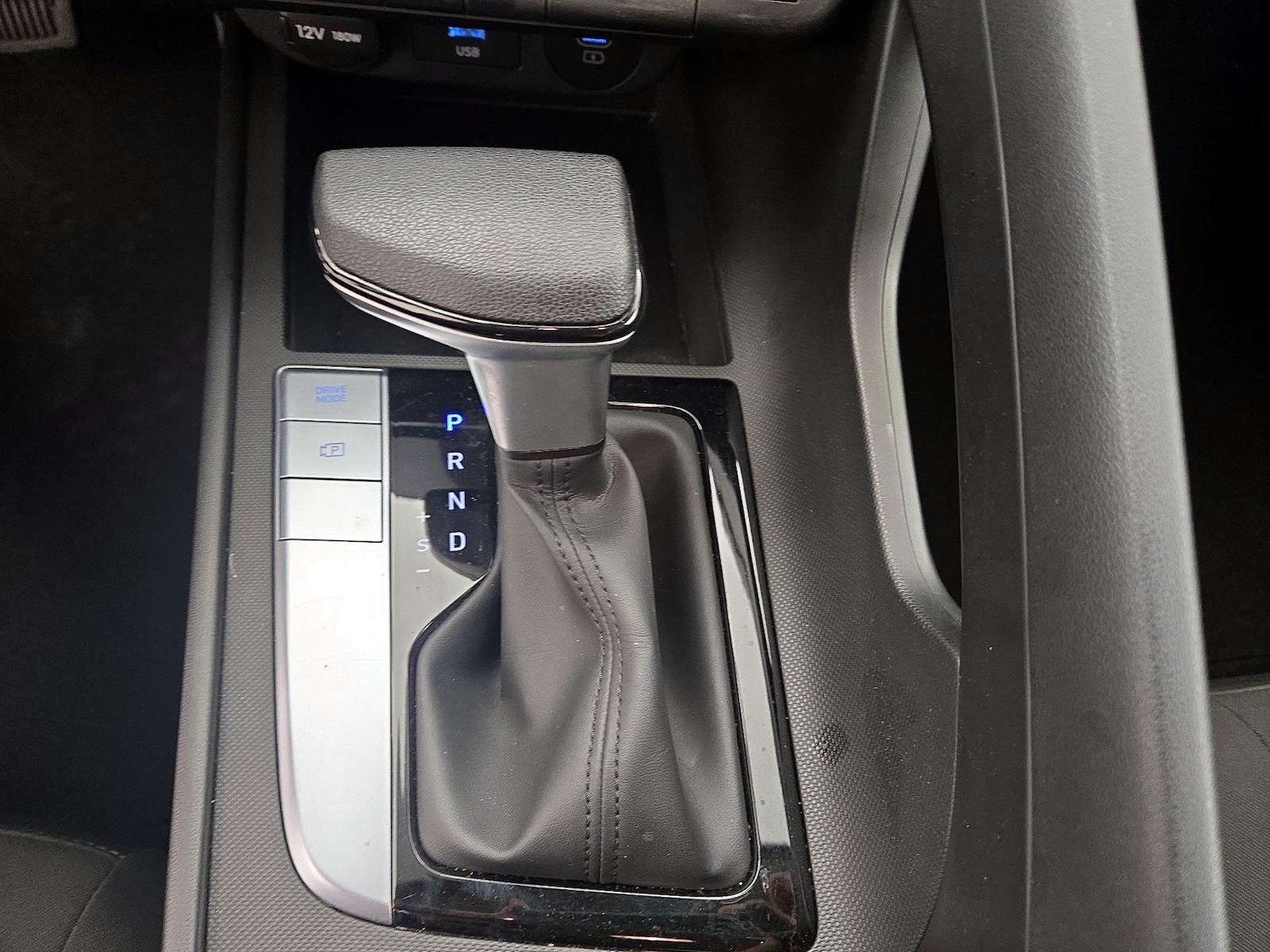 2024 Hyundai Elantra SEL - Photo 19