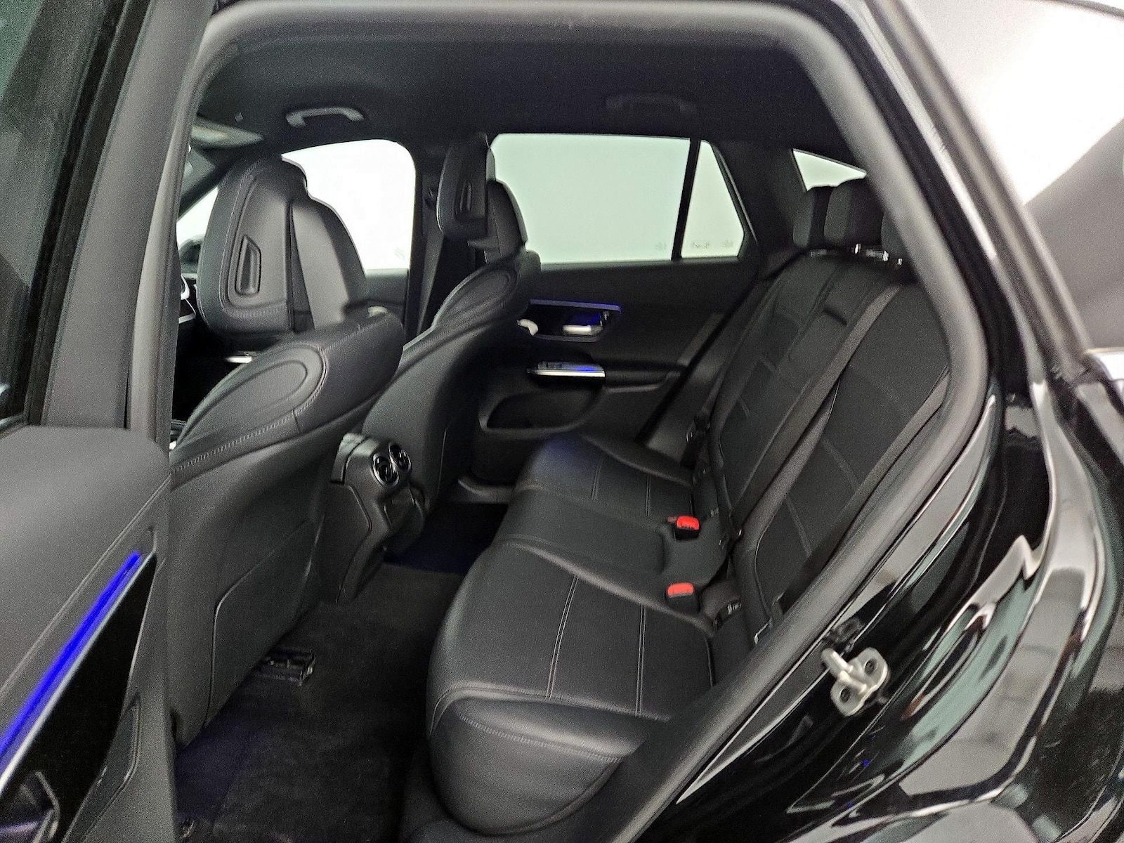 2024 Mercedes-Benz GLC GLC300 - Photo 20