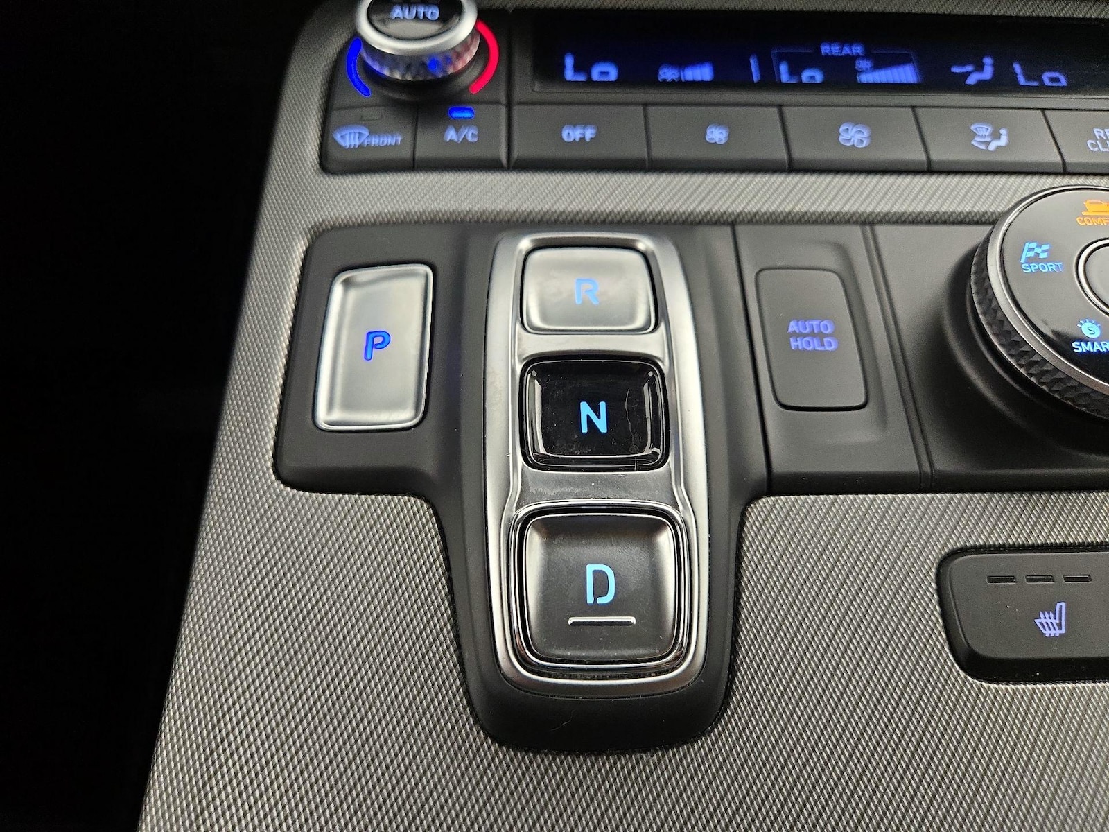 2024 Hyundai Palisade SEL - Photo 19