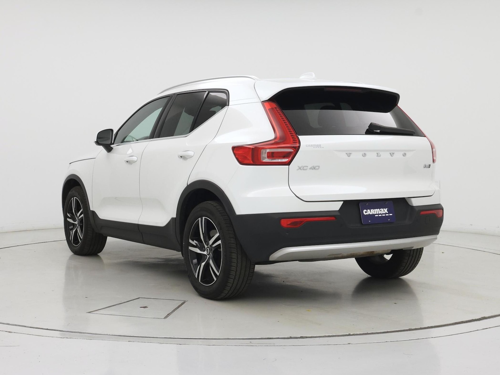 2025 Volvo XC40 Core - Photo 3