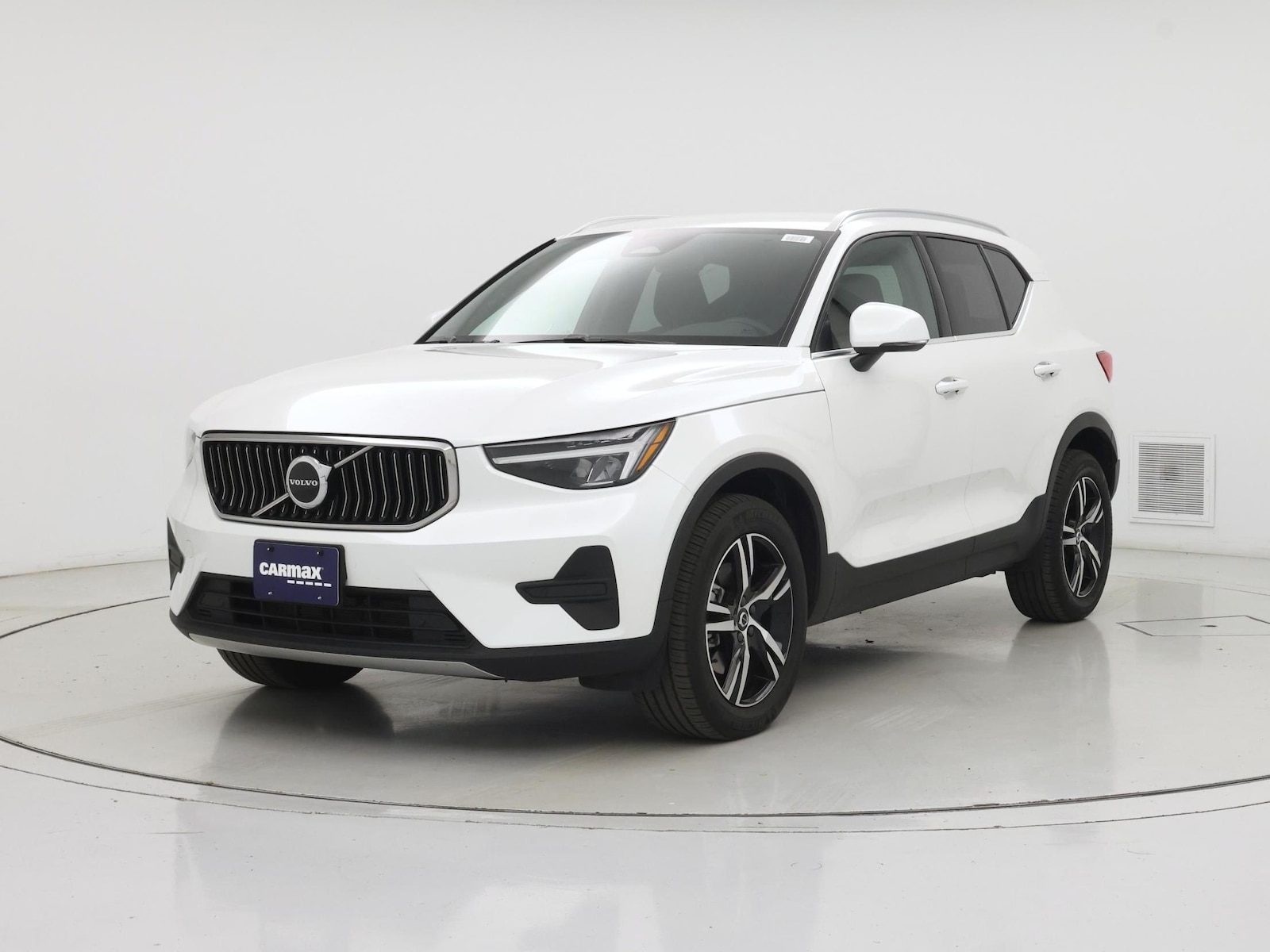2025 Volvo XC40 Core - Photo 5