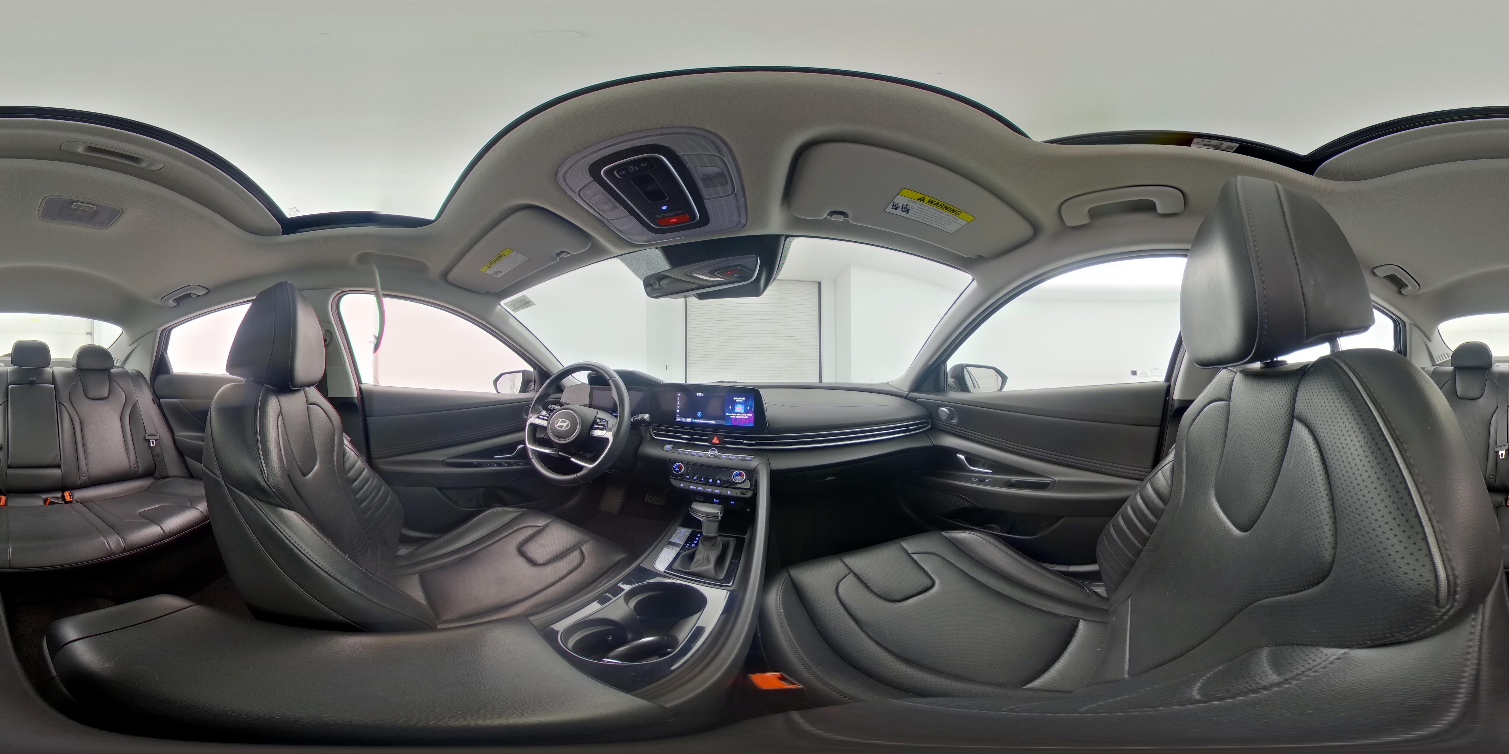 2024 Hyundai Elantra Limited - Photo 26