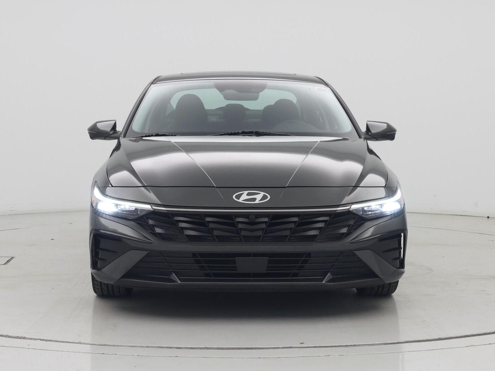 2024 Hyundai Elantra Limited - Photo 6