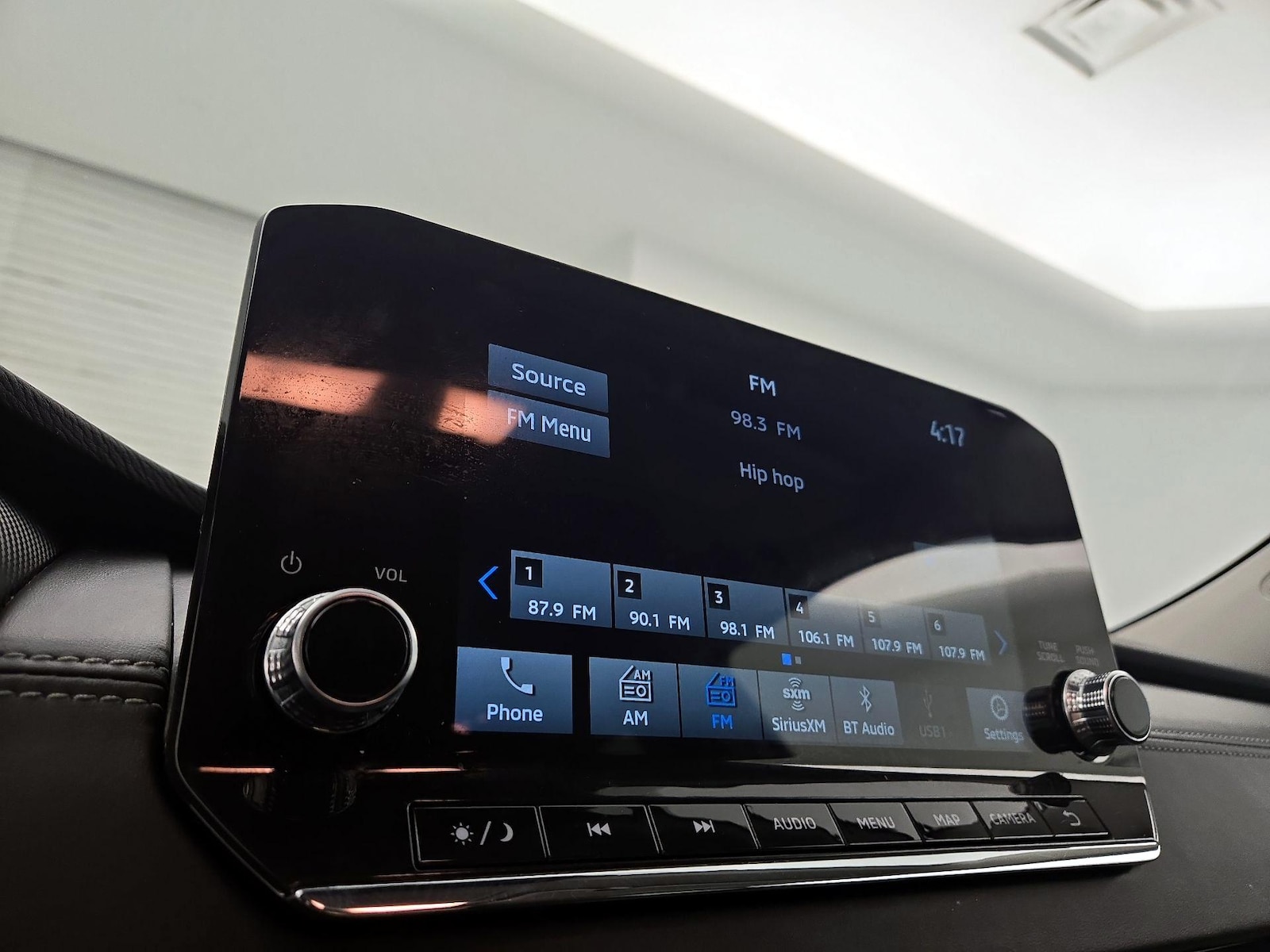 2023 Mitsubishi Outlander SE - Photo 17