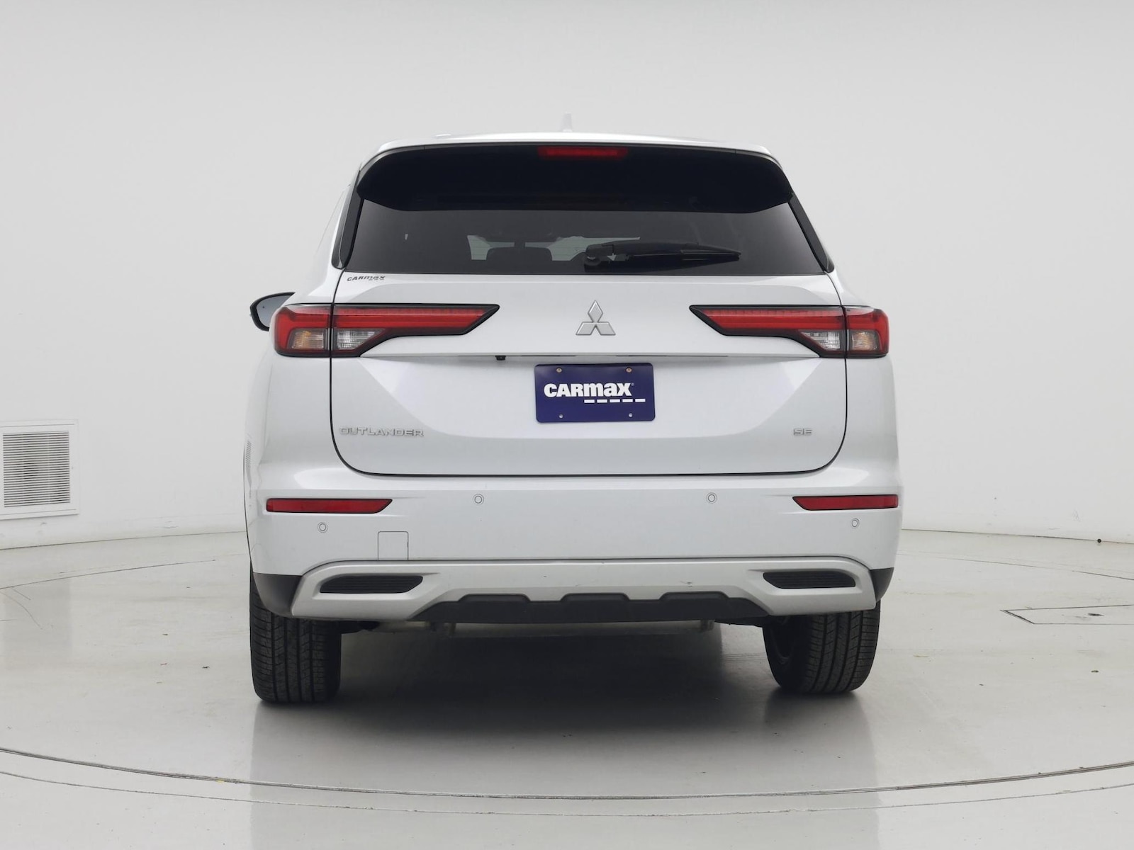 2023 Mitsubishi Outlander SE - Photo 7