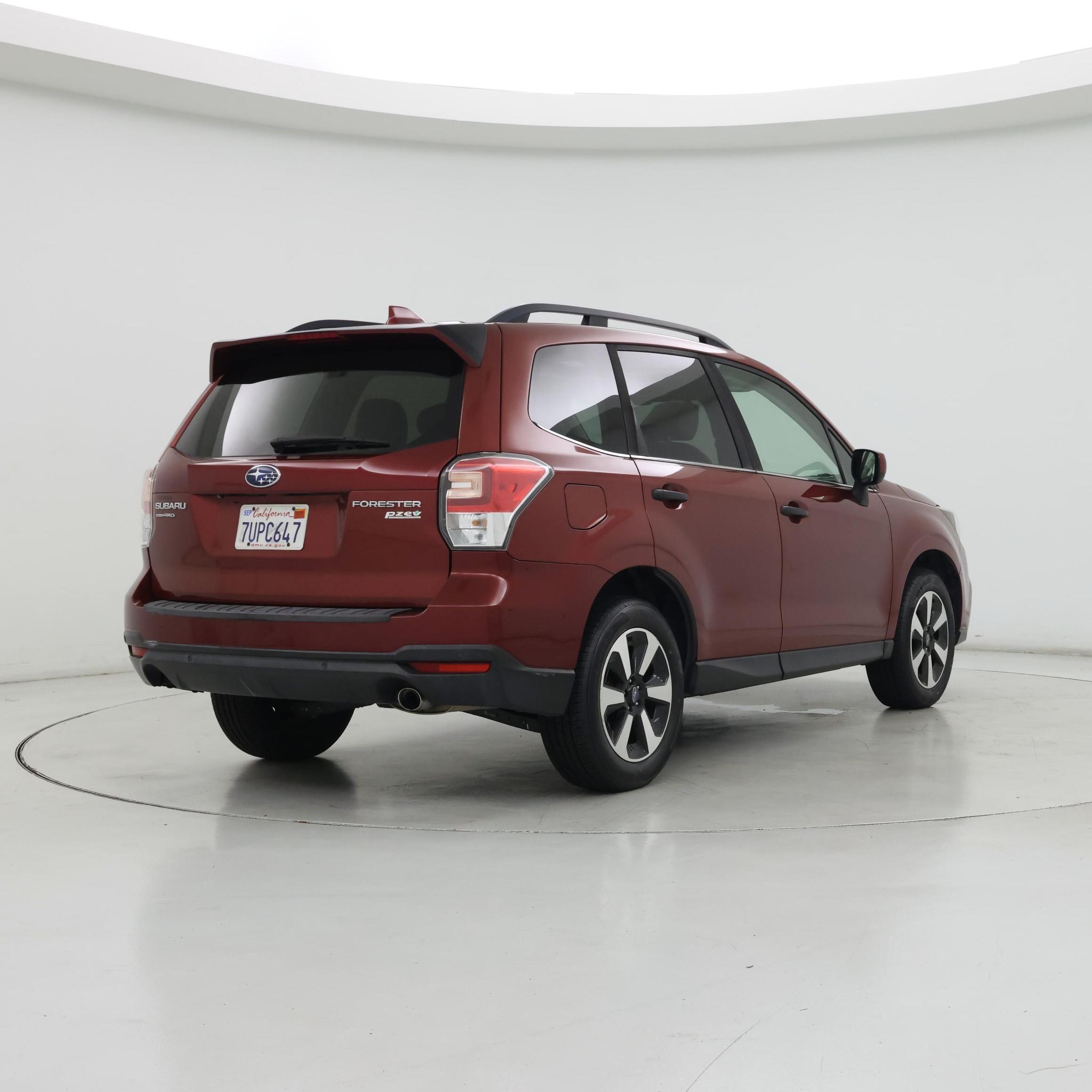 Thumbnail: 2017 Subaru Forester - 8