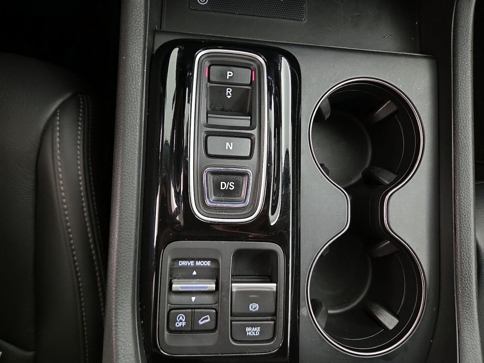 2024 Honda Pilot EX-L - Photo 18