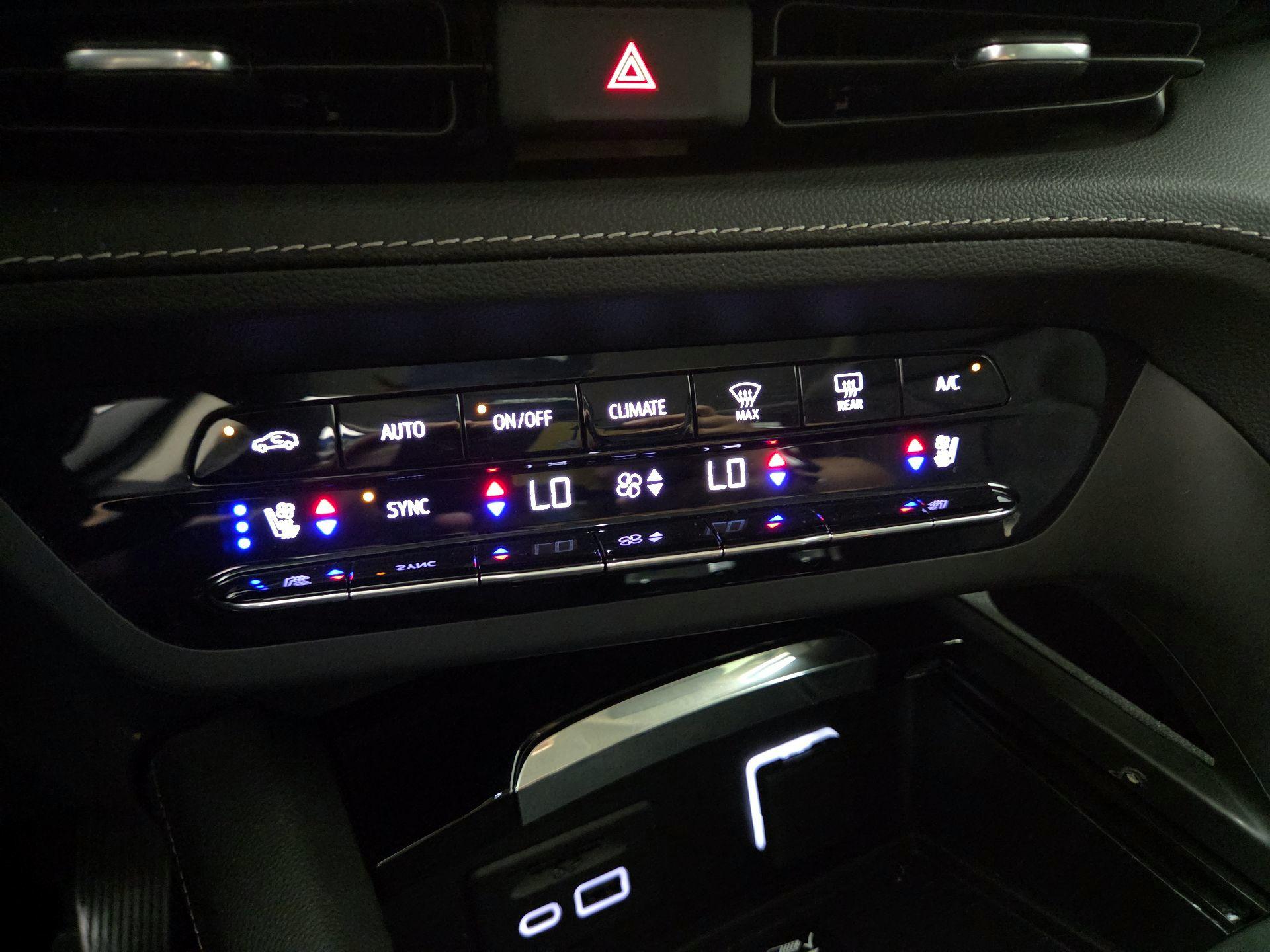 Thumbnail: 2023 Buick Envision - 16
