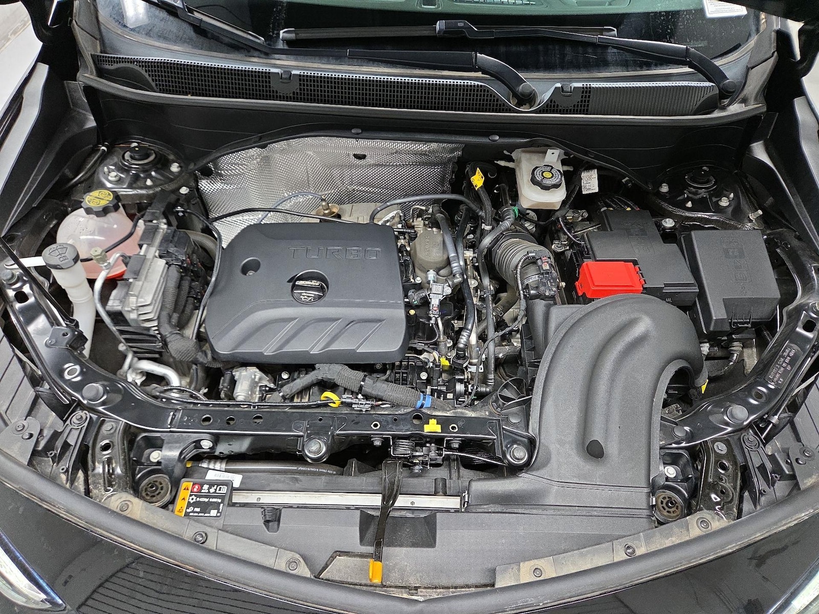 2024 Buick Encore GX Sport Touring - Photo 20