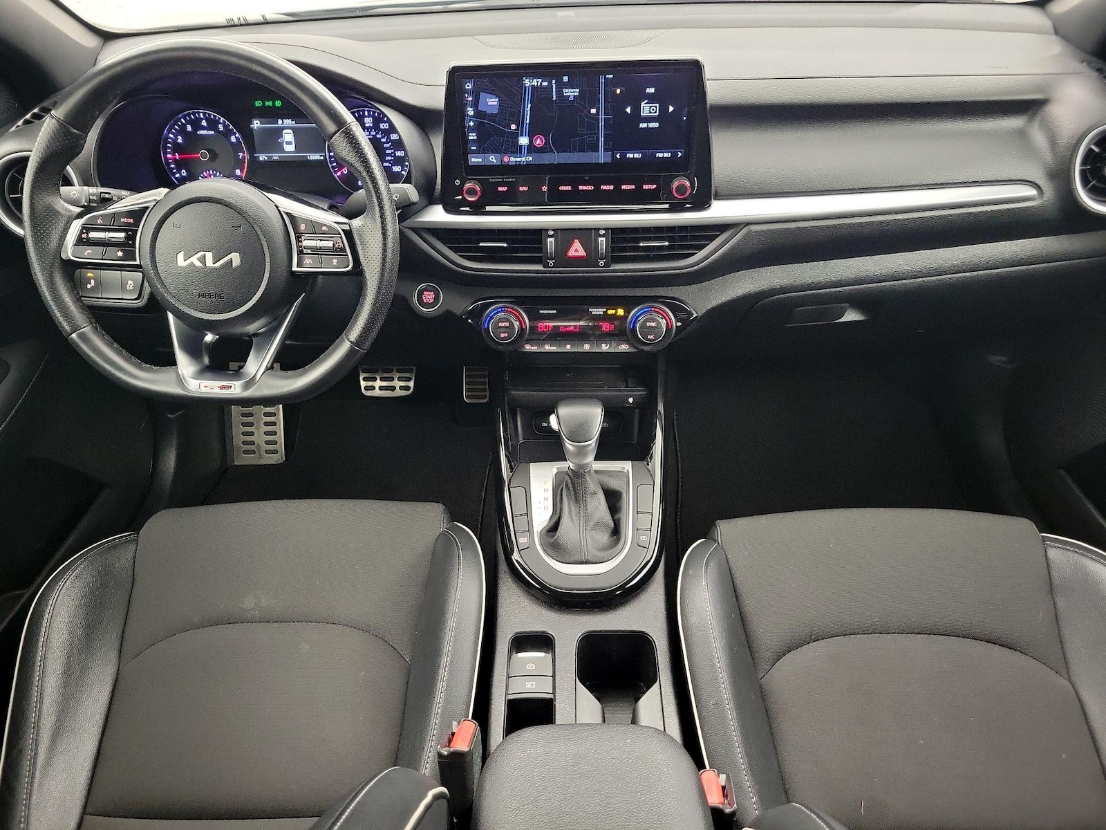 2024 Kia Forte GT-Line - Photo 10