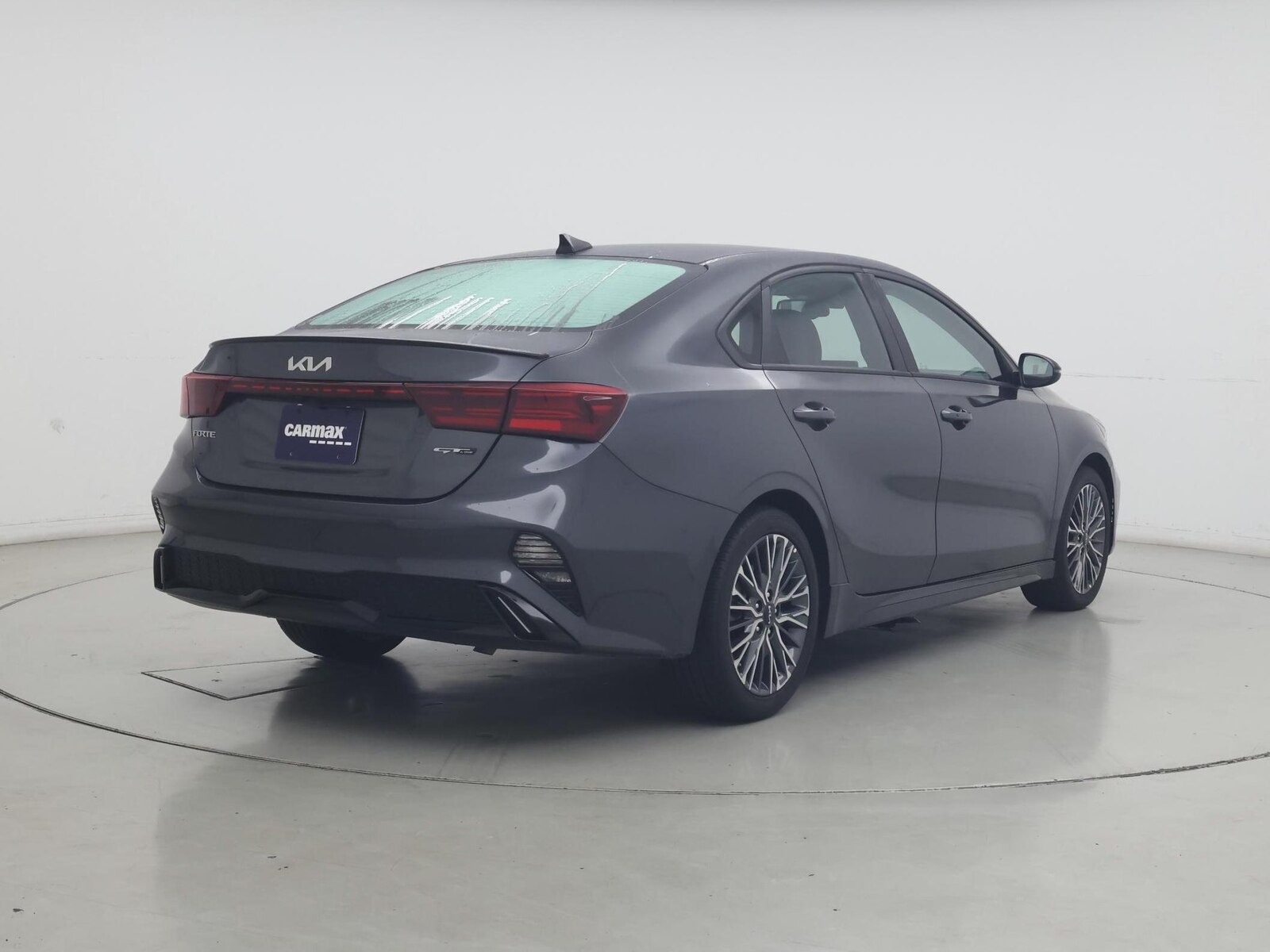 2024 Kia Forte GT-Line - Photo 9