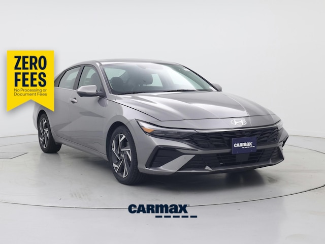 Gray 2024 Hyundai Elantra Sedan Front-Wheel Drive Automatic