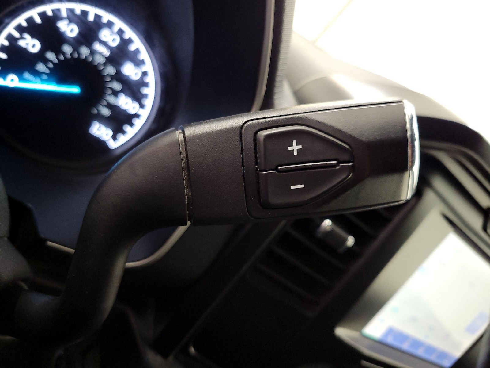 2023 Ford F-150 XL - Photo 19