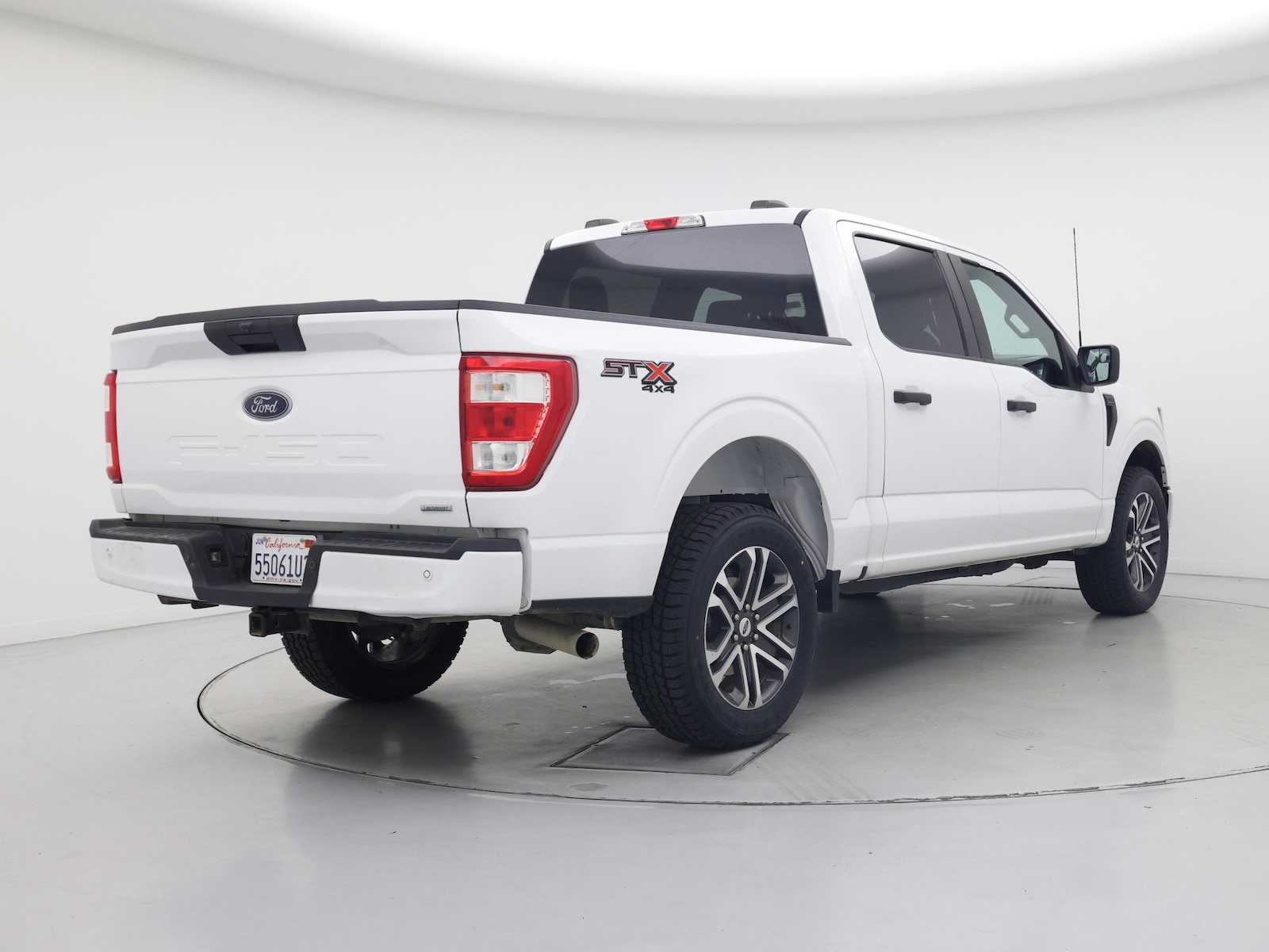2023 Ford F-150 XL - Photo 9