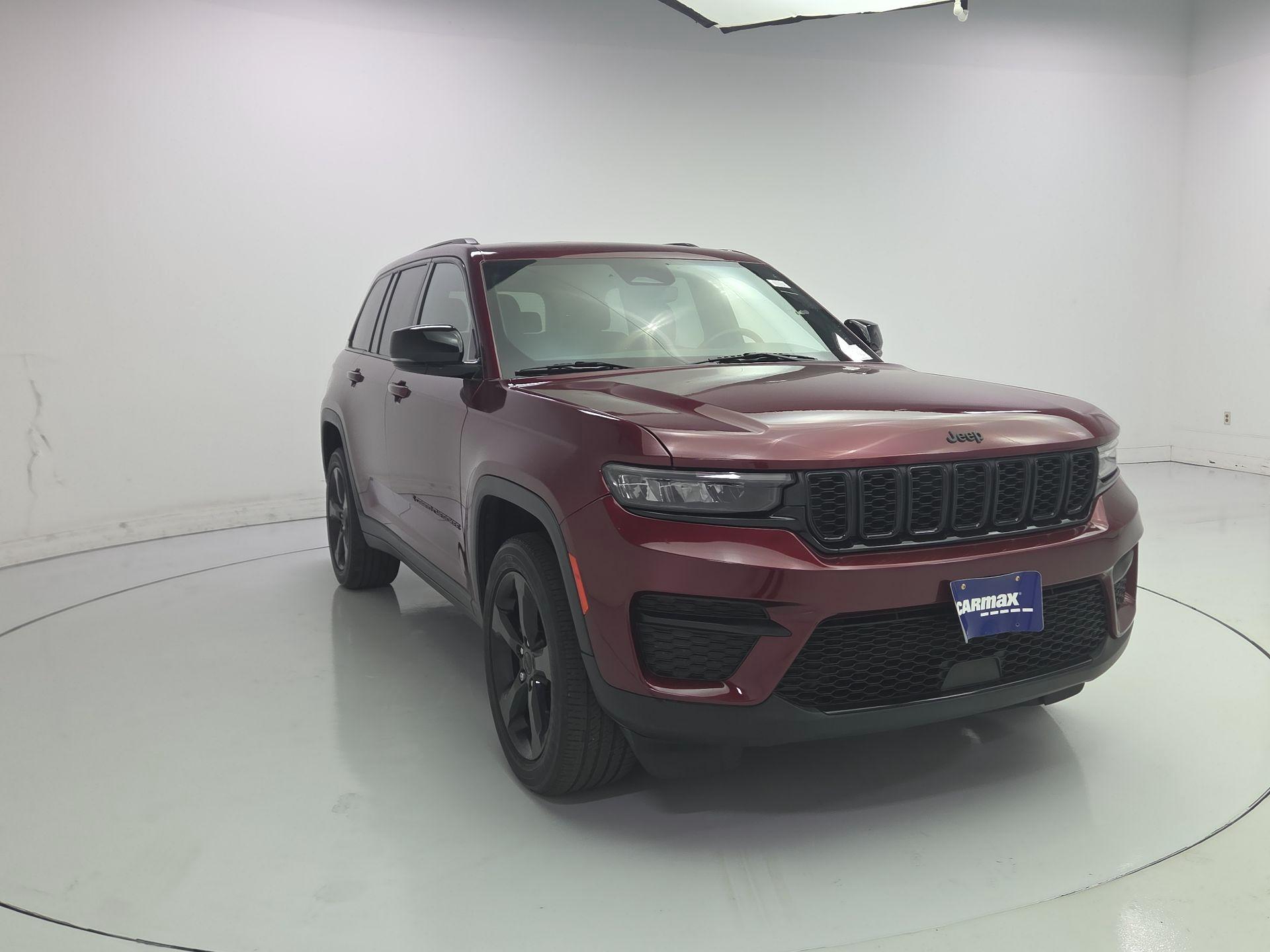 Thumbnail: 2023 Jeep Grand Cherokee - 1