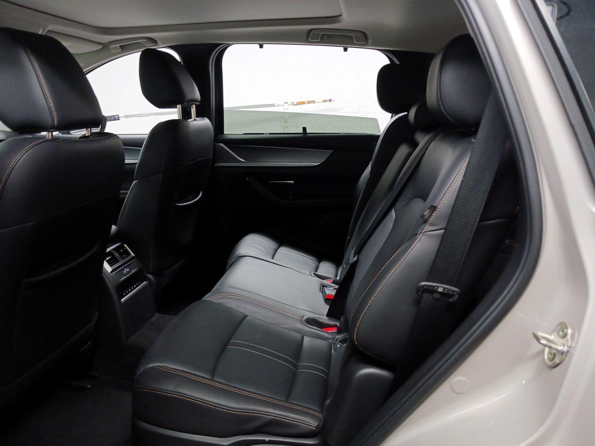 Thumbnail: 2025 Mazda CX-90 - 15