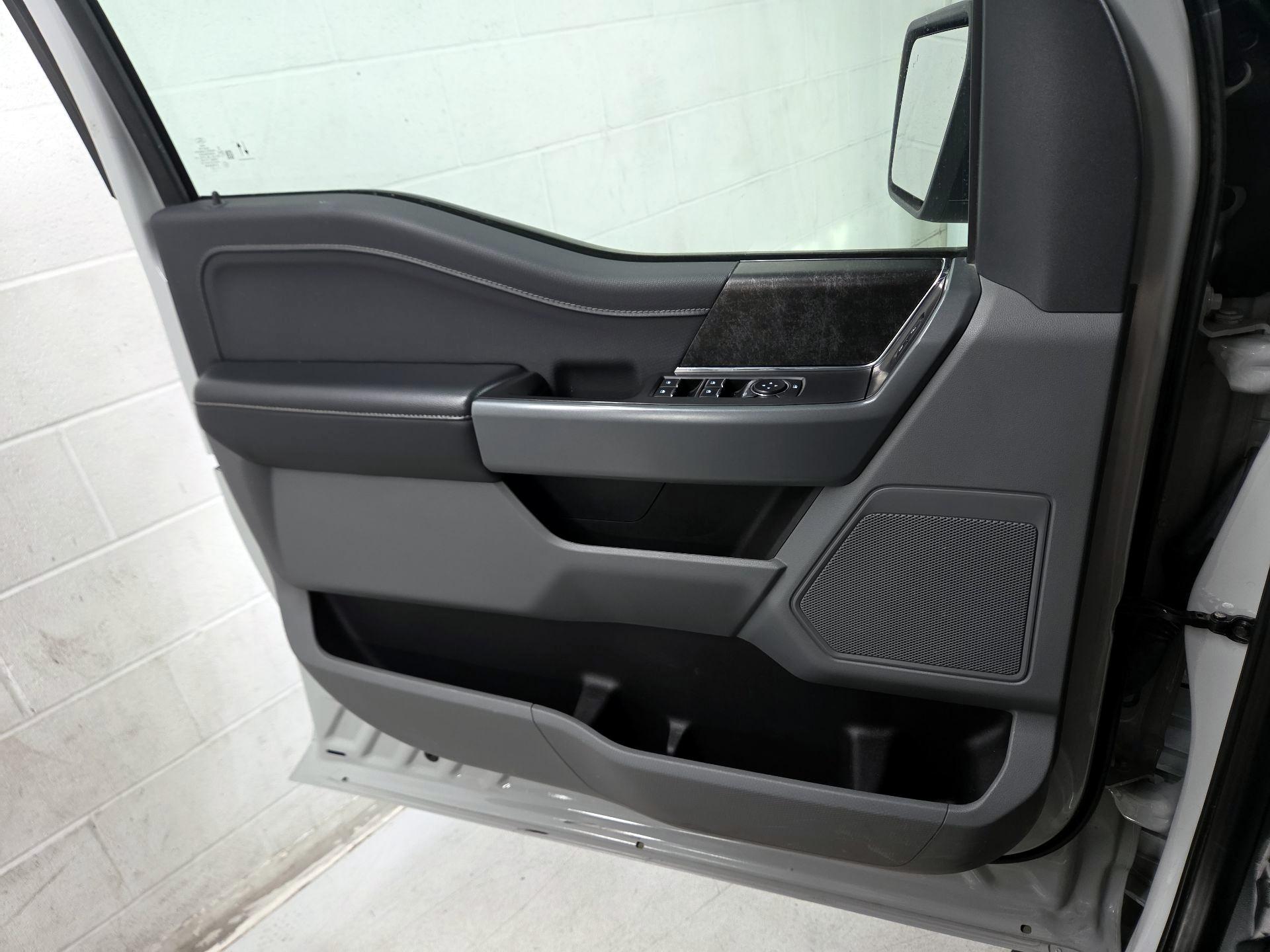 Thumbnail: 2023 Ford F-150 - 10