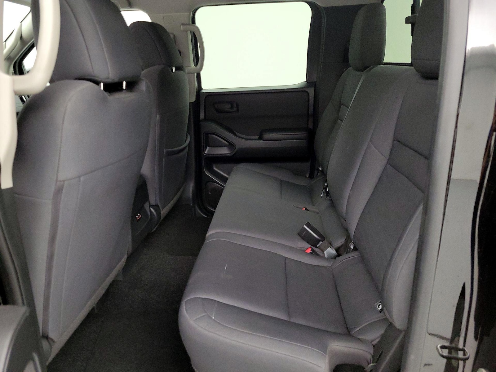 2025 Nissan Frontier S - Photo 20