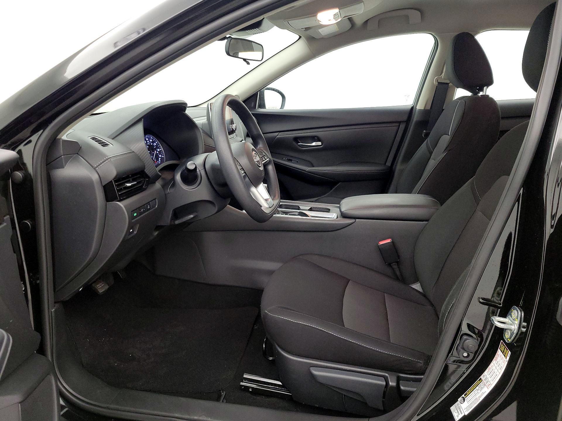 Thumbnail: 2025 Nissan Sentra - 11
