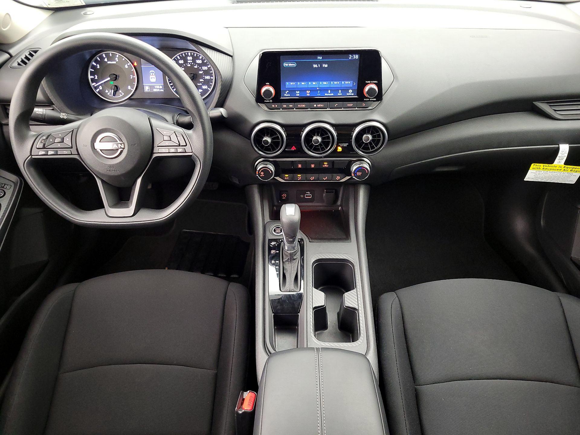 Thumbnail: 2025 Nissan Sentra - 9