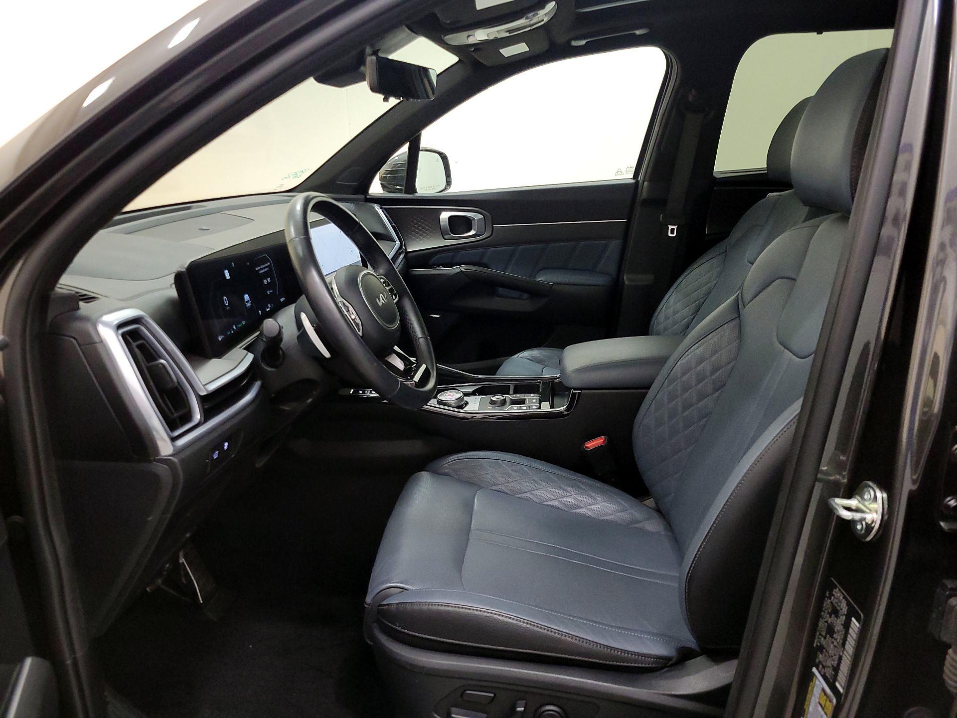 Thumbnail: 2025 Kia Sorento - 11