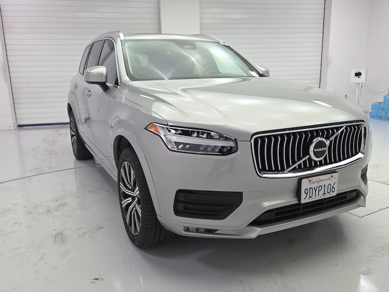 2023 Volvo XC90 B5 Core