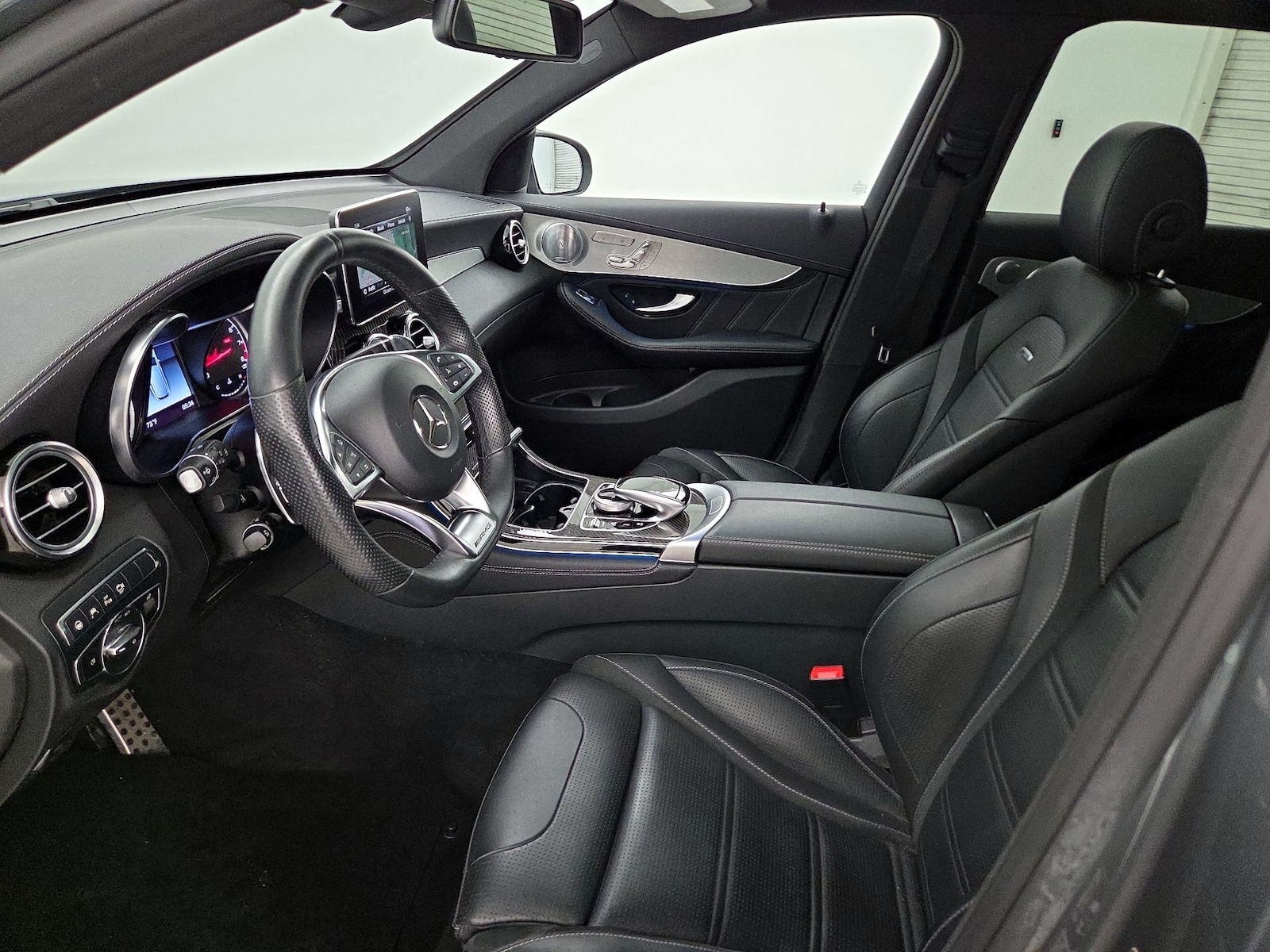 2018 Mercedes-Benz GLC AMG GLC63 - Photo 12
