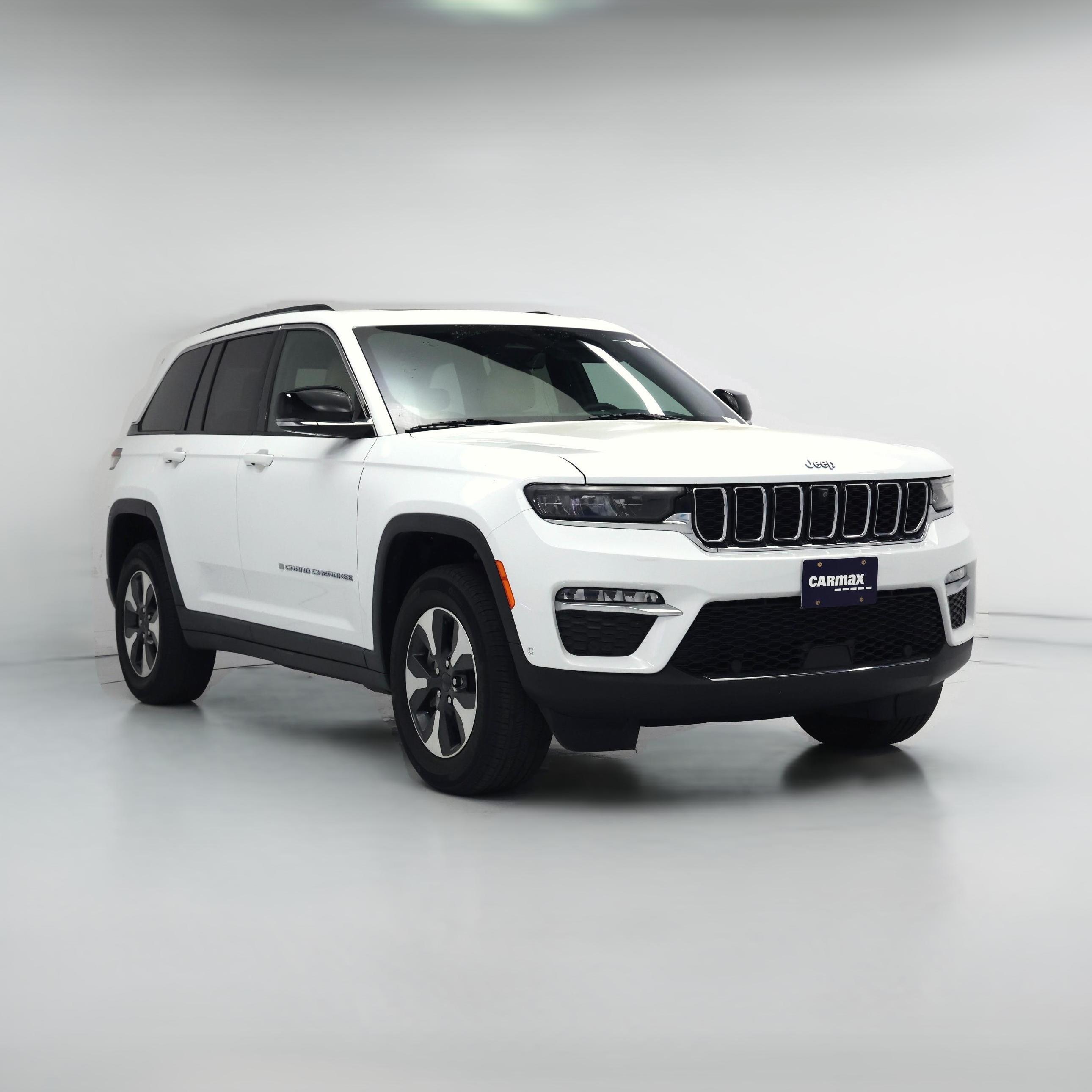 Thumbnail: 2023 Jeep Grand Cherokee - 1