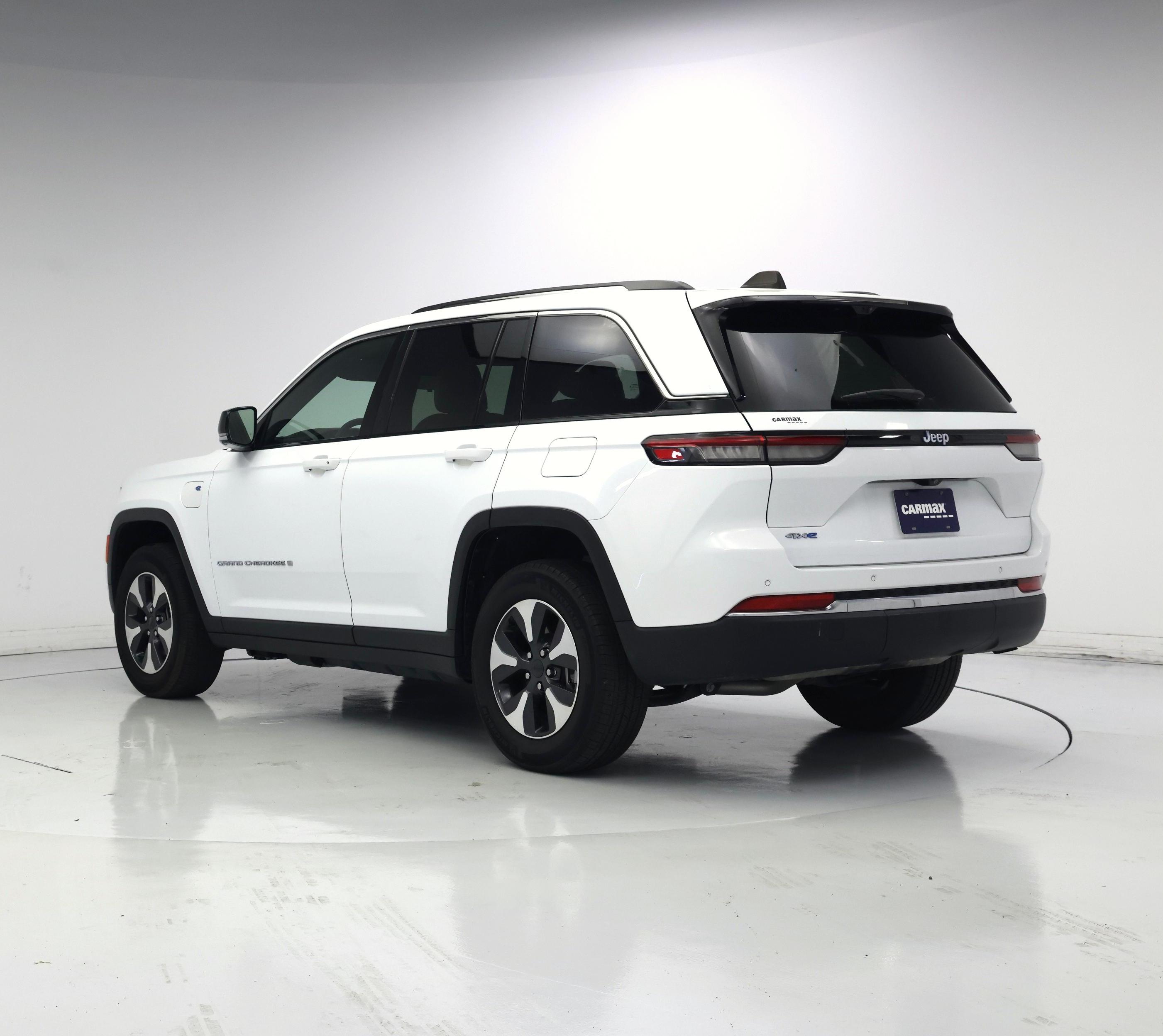 Thumbnail: 2023 Jeep Grand Cherokee - 2