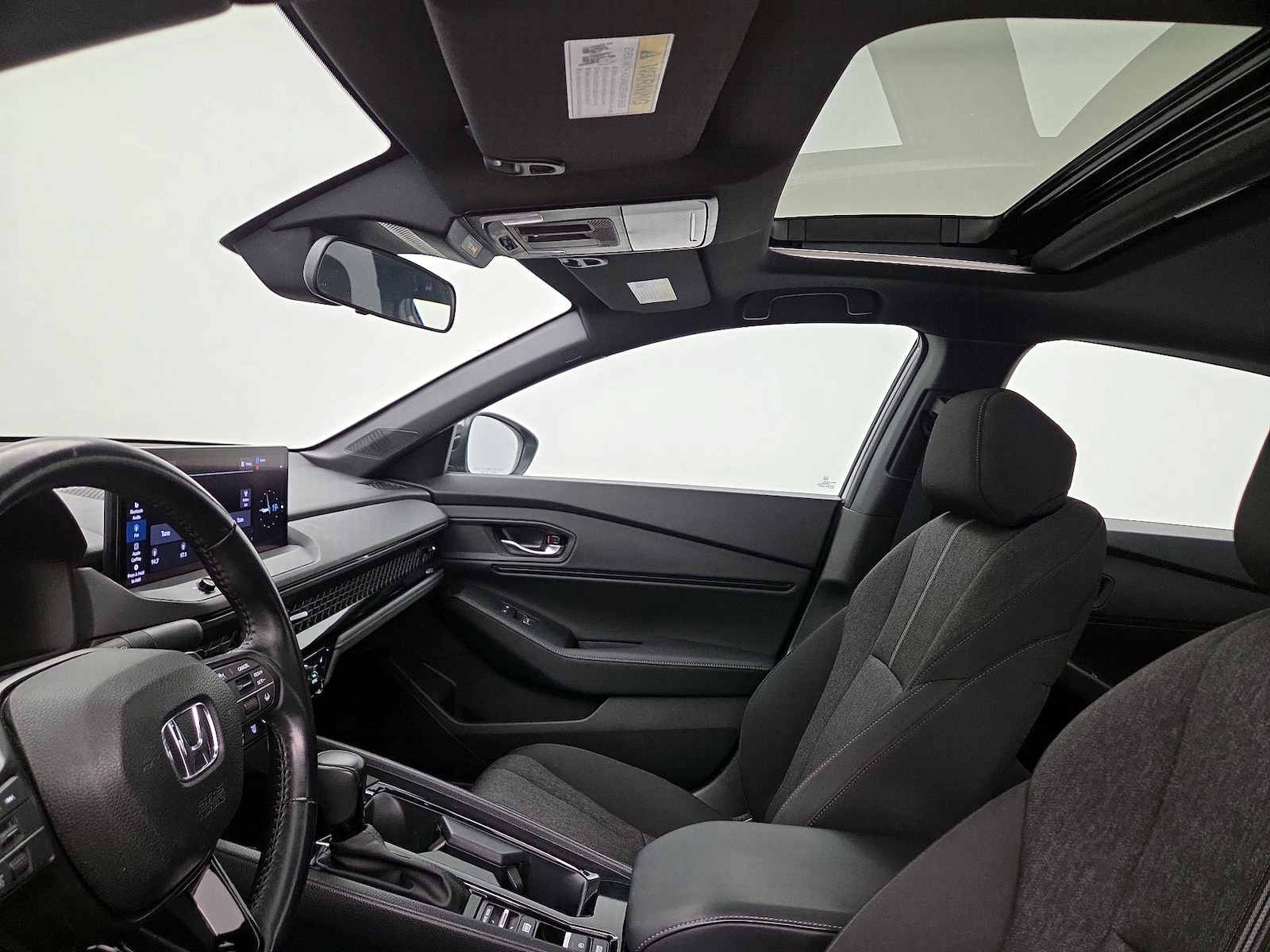 Sunroof(s) & Overhead Airbags